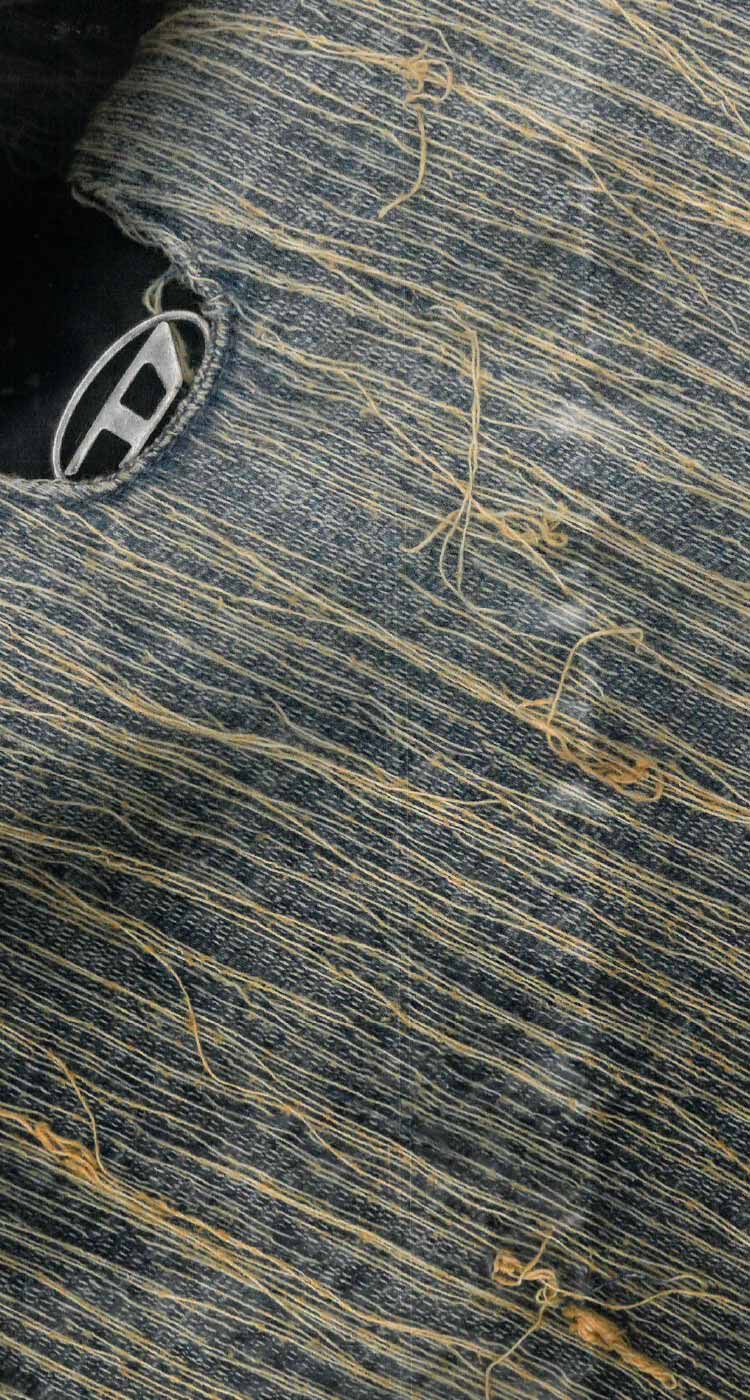 La Venta de Diesel Continúa: Hasta 40% de Descuento por tiempo limitado en línea y en tienda