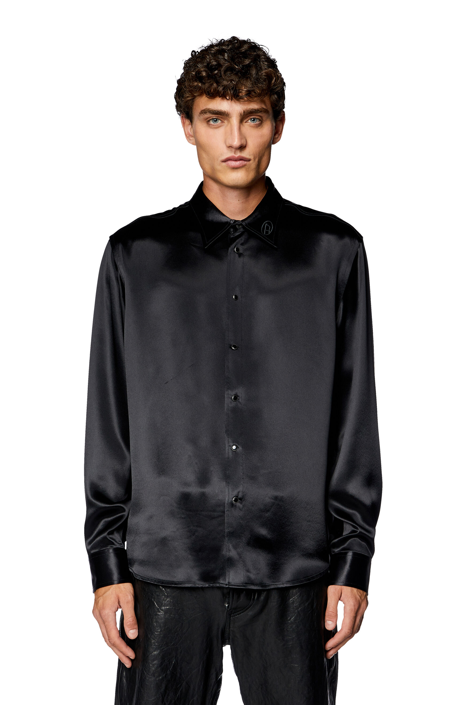 Diesel - S-RICCO, Chemise en satin avec col à logo brodé Homme in Noir - 6
