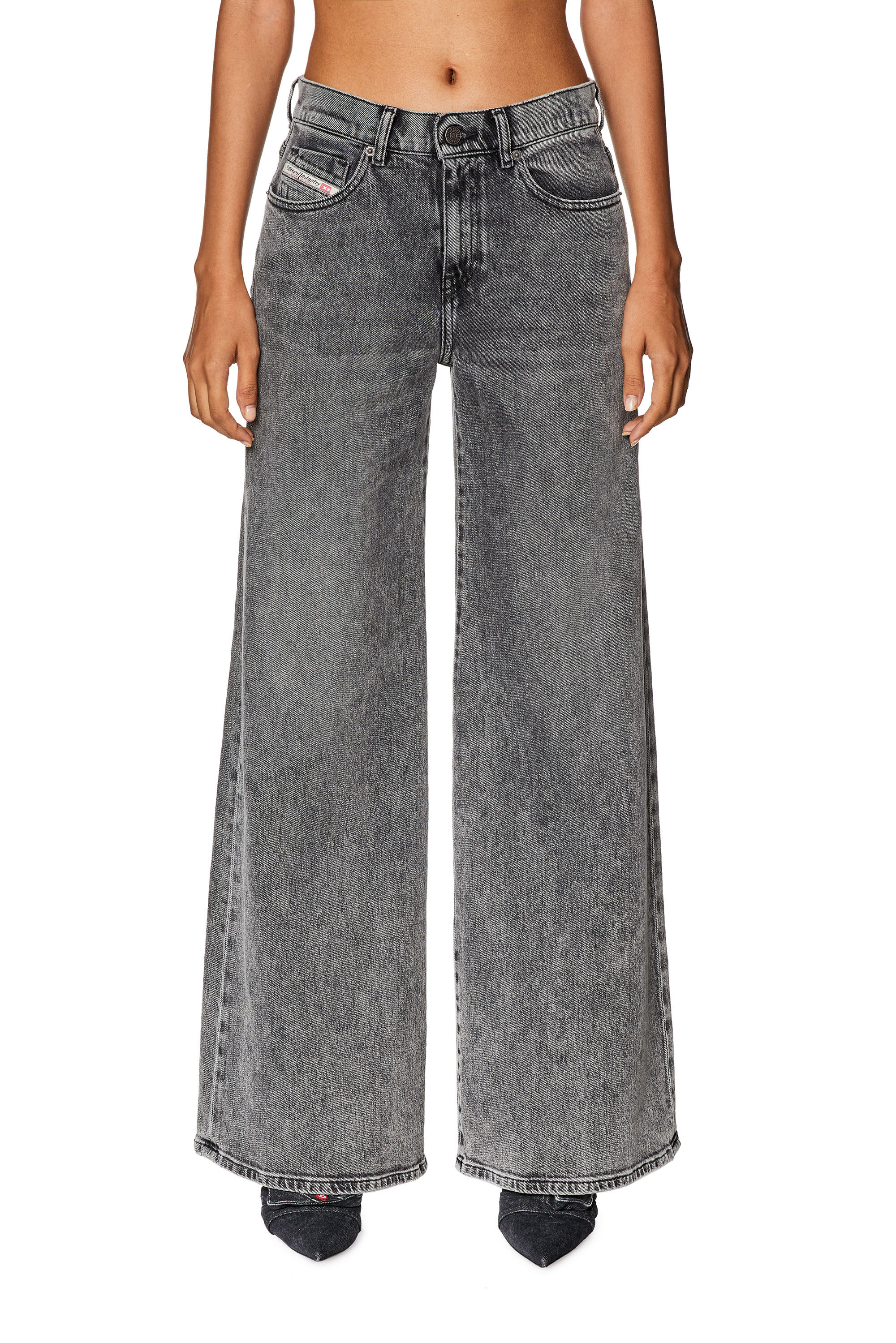 Diesel - Bootcut and Flare Jeans 1978 D-Akemi 09G57 Femme, Gris - Image 3