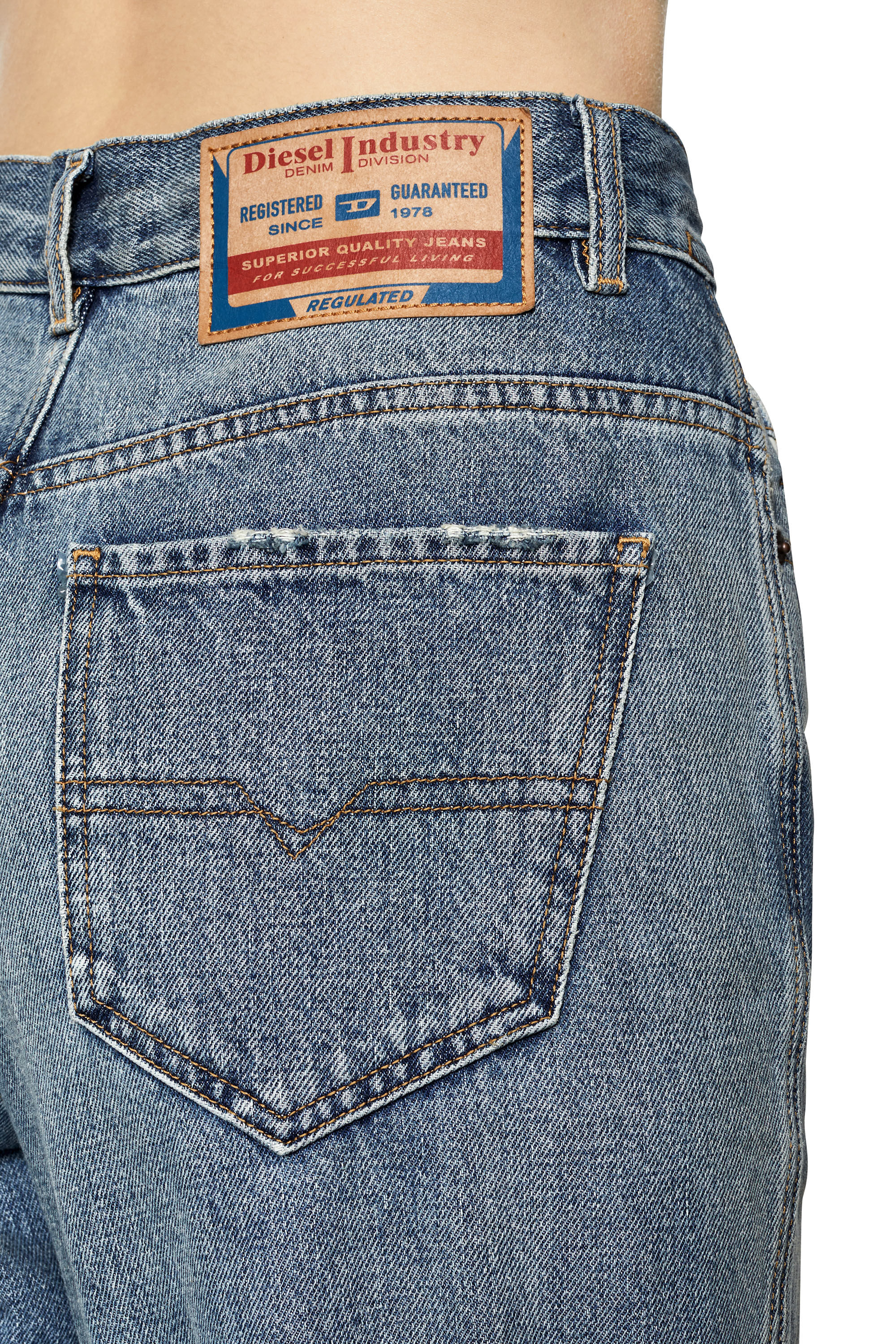 Diesel - Female's Regular Jeans 1956 D-Tulip 007A7, Medium Blue - 6