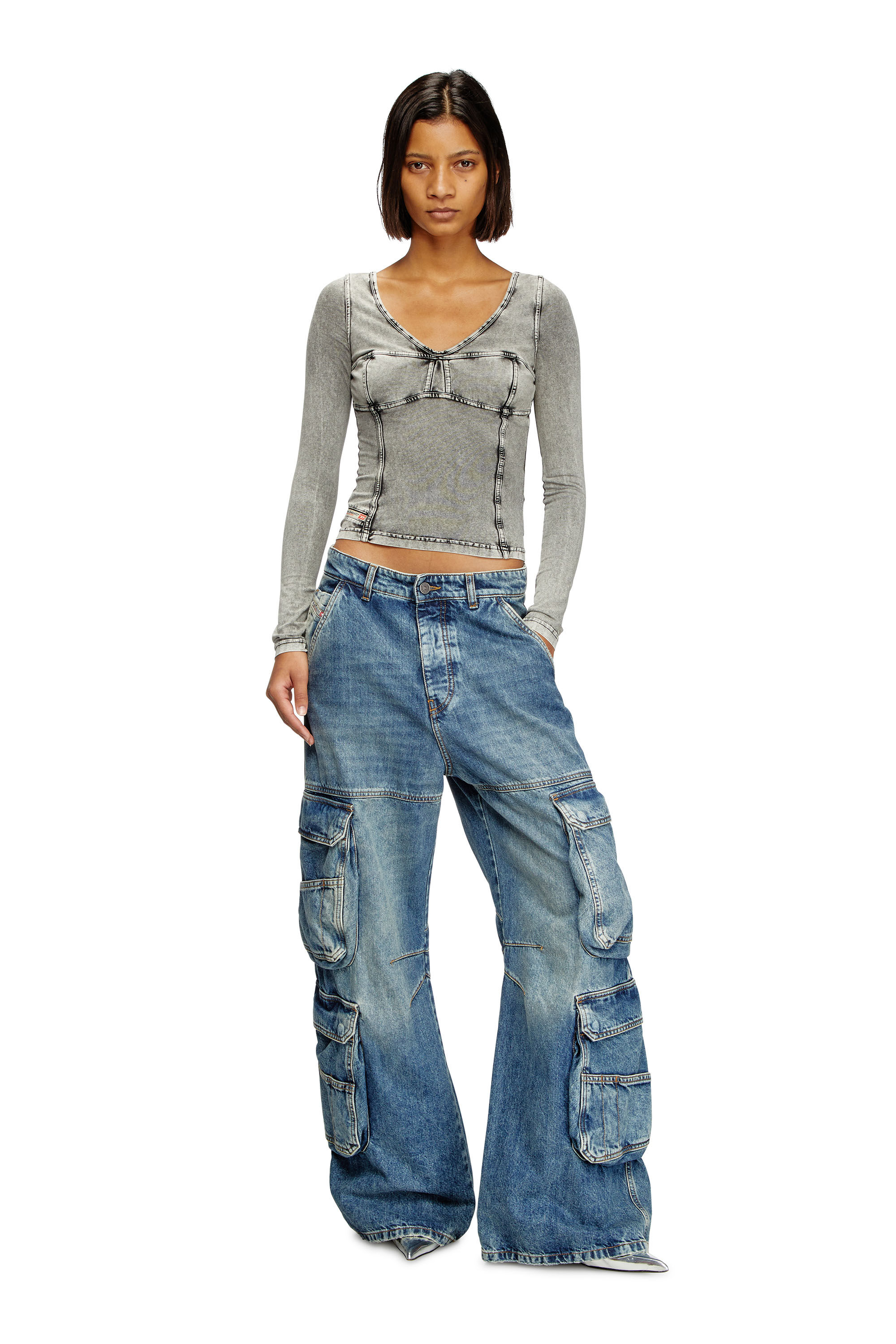 1996 D-Sire Women: Cargo Jeans with pockets, medium blue