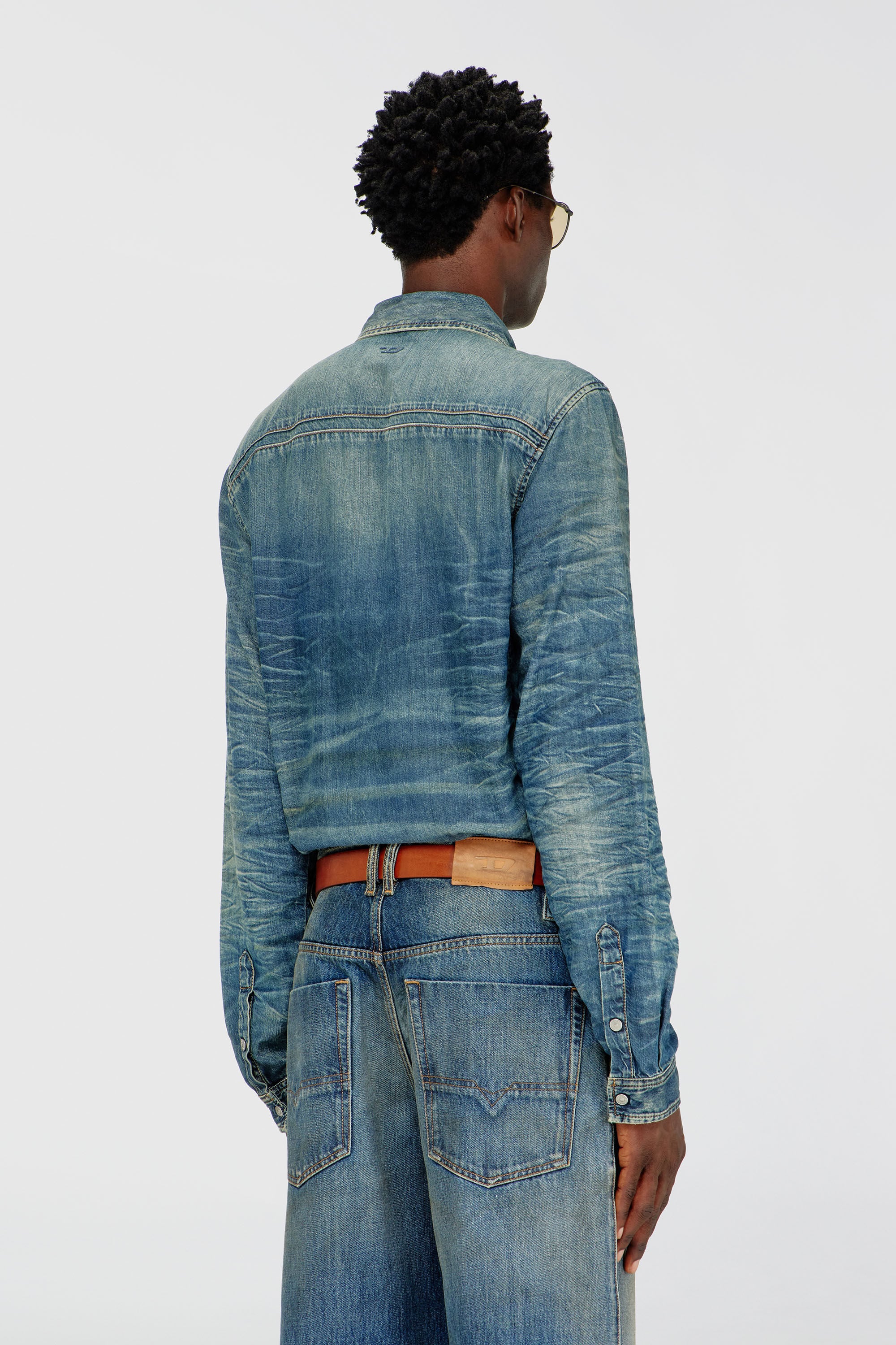 Diesel - D-SYNAR-FSJ4, Man's Shirt in dirty-effect creased denim in Medium blue - 5