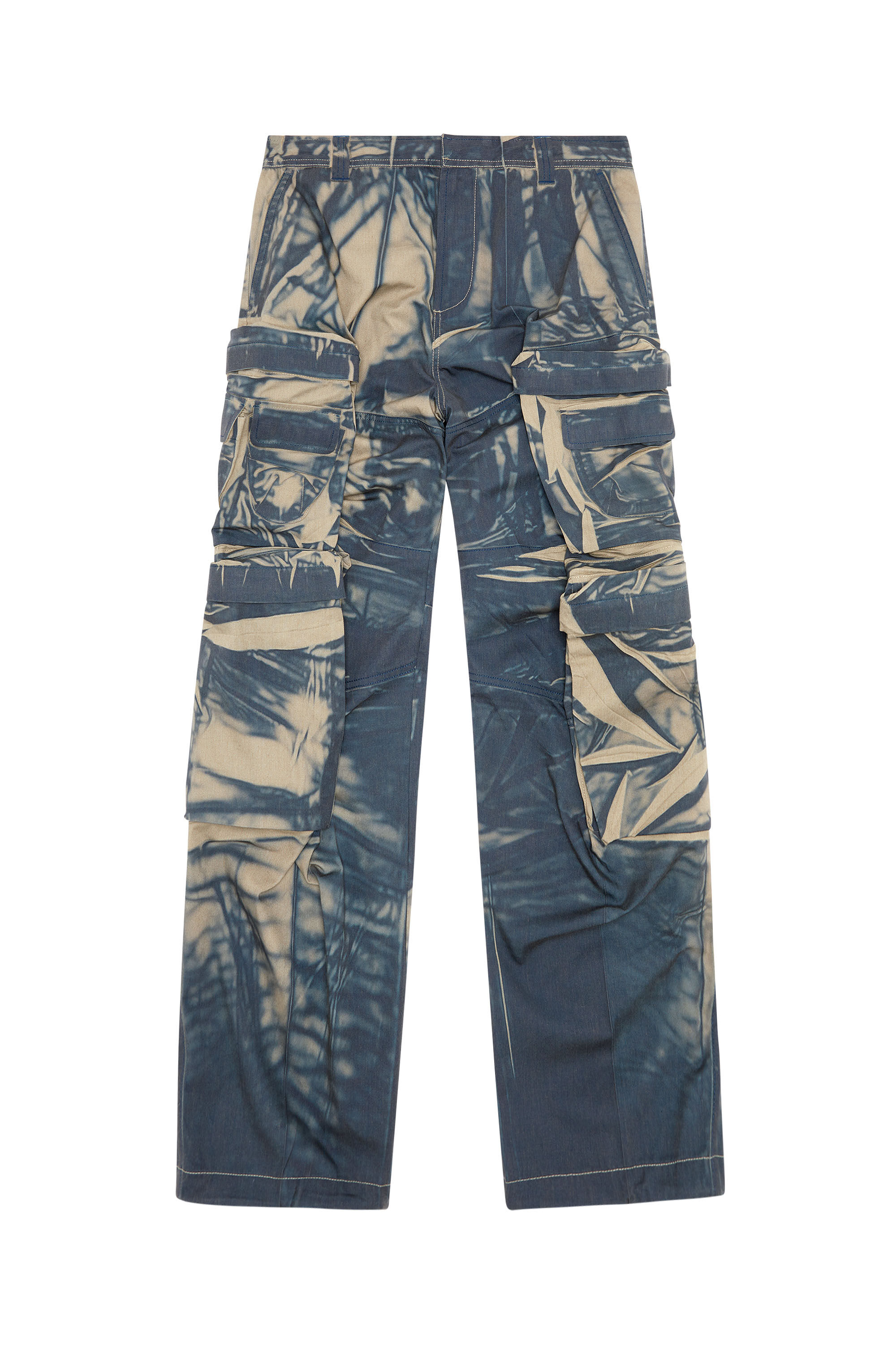 Diesel - P-HUGH, Pantalon cargo avec imprimé effet froissé Homme in Polychrome - 2