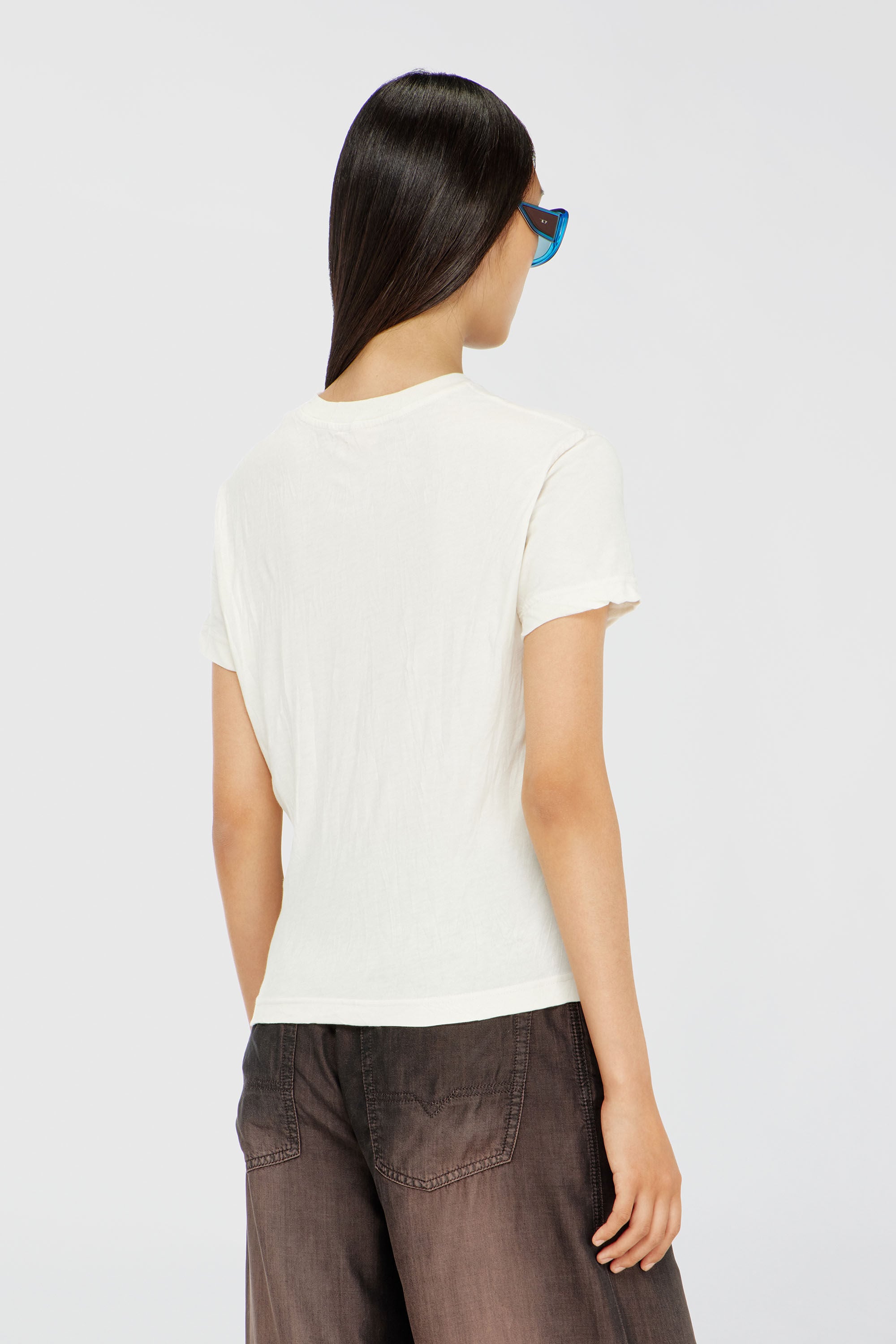 Diesel - T-ILA-AA5, Woman's Cotton T-shirt with graphic print in White/Pink - 4