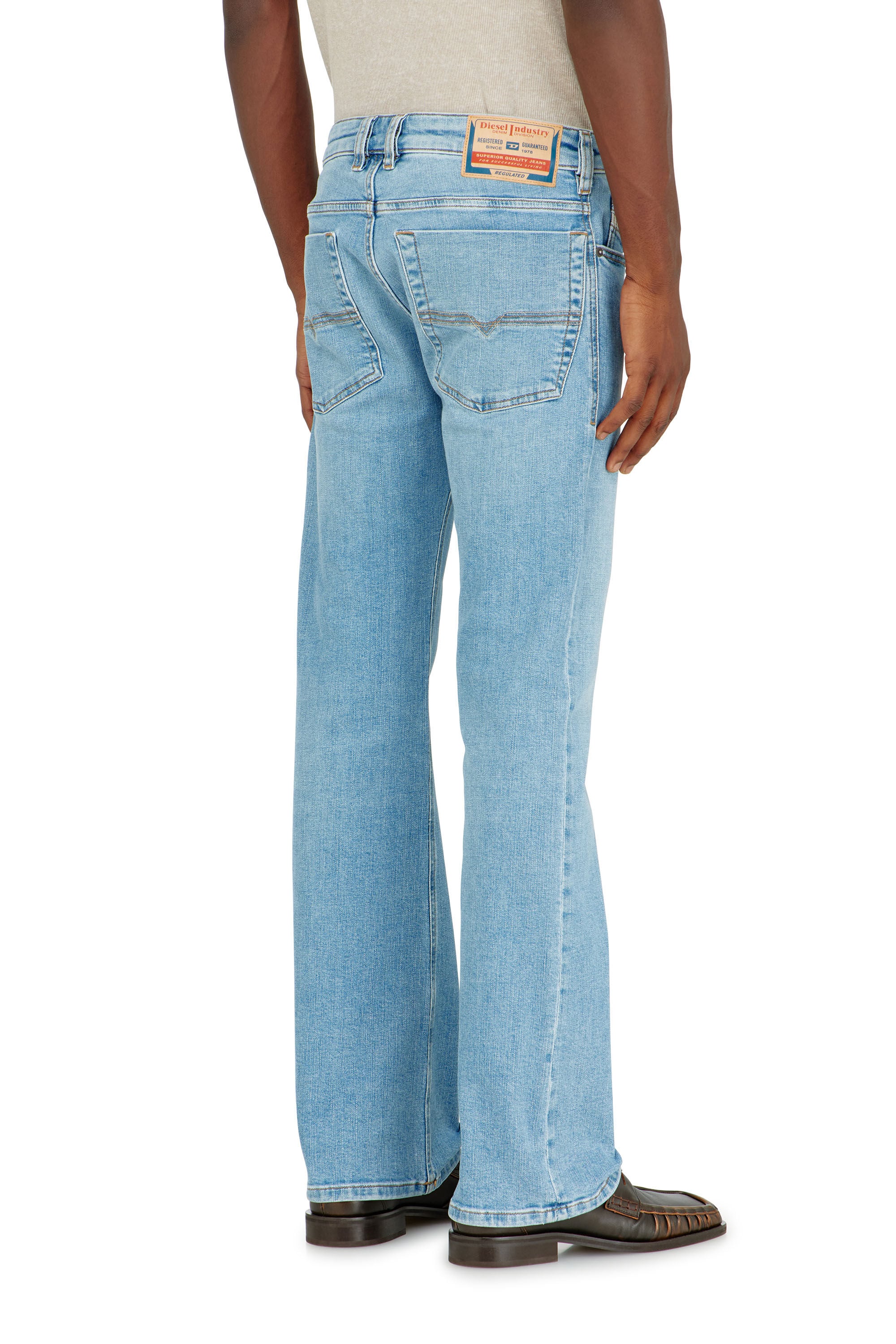 Diesel - Bootcut Jeans 2007 Zatiny 0HDBJ Homme, Bleu Clair - Image 5