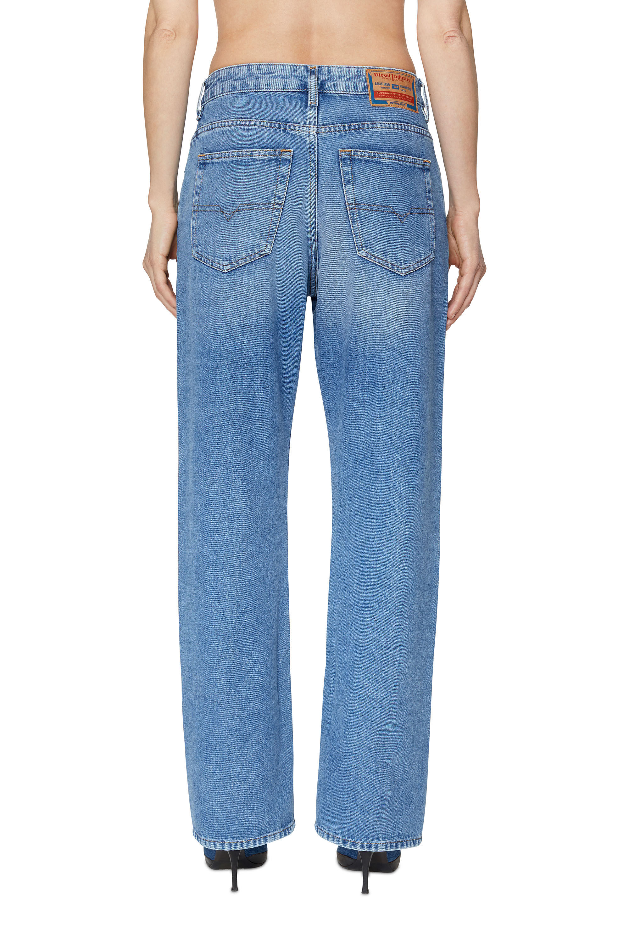 Diesel - Straight Jeans 1999 D-Reggy 09C16, Female's Straight Jeans - 1999 D-Reggy in Medium Blue - 5