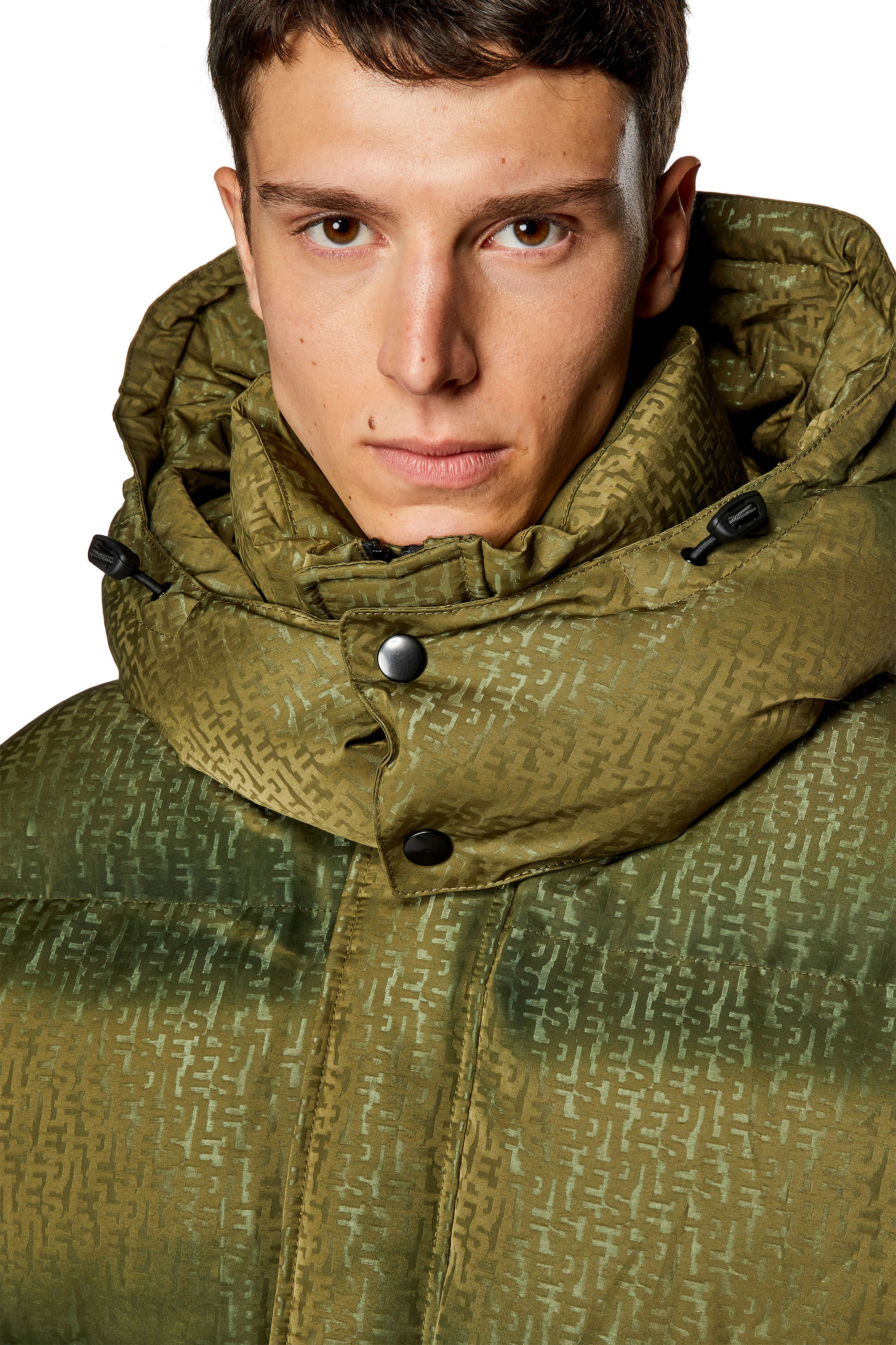 Diesel - W-ROLFYS-MON, Veste doudoune avec motif monogram Homme in Vert - 4
