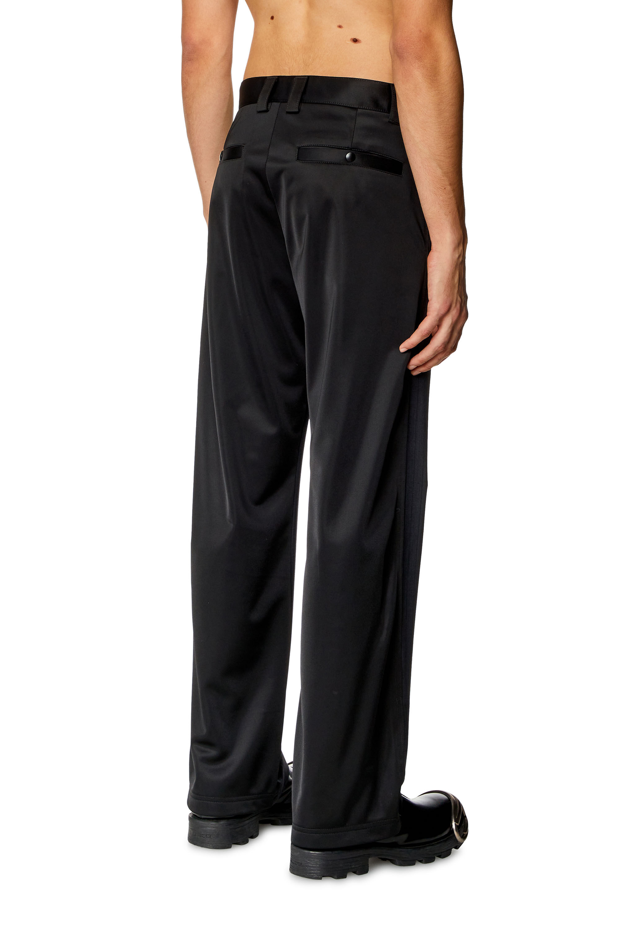 Diesel - P-WIRE, Pantalon hybride à fines rayures Homme in Gris - 5