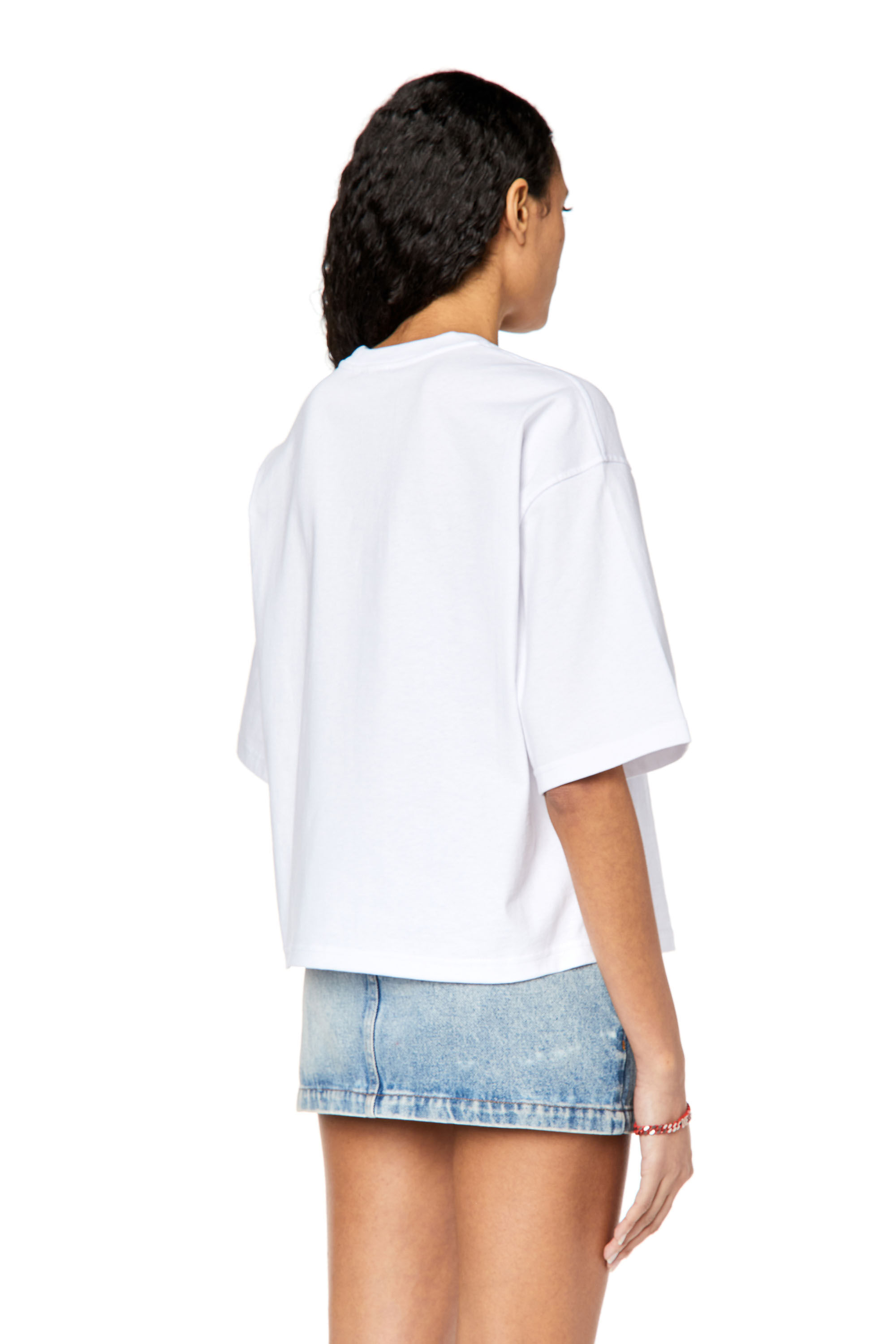 Diesel - T-ROWYLABEL, Female's T-shirt with frayed logo patch in White - 5