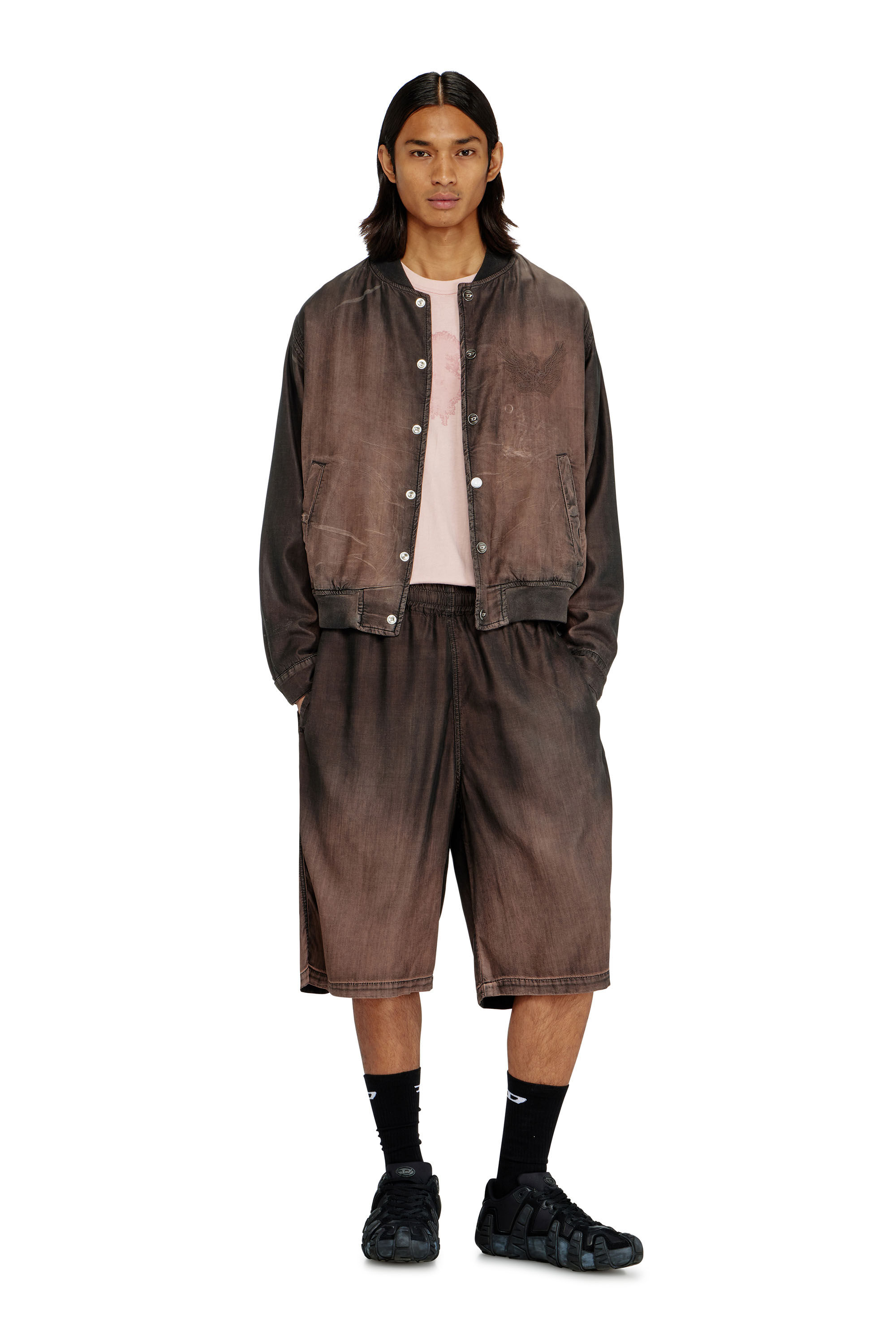 Diesel - D-RODER-SHORT-S, Bermudas relajadas en denim fluido con lavado oscuro Unisex in Marr&oacute;n - 1