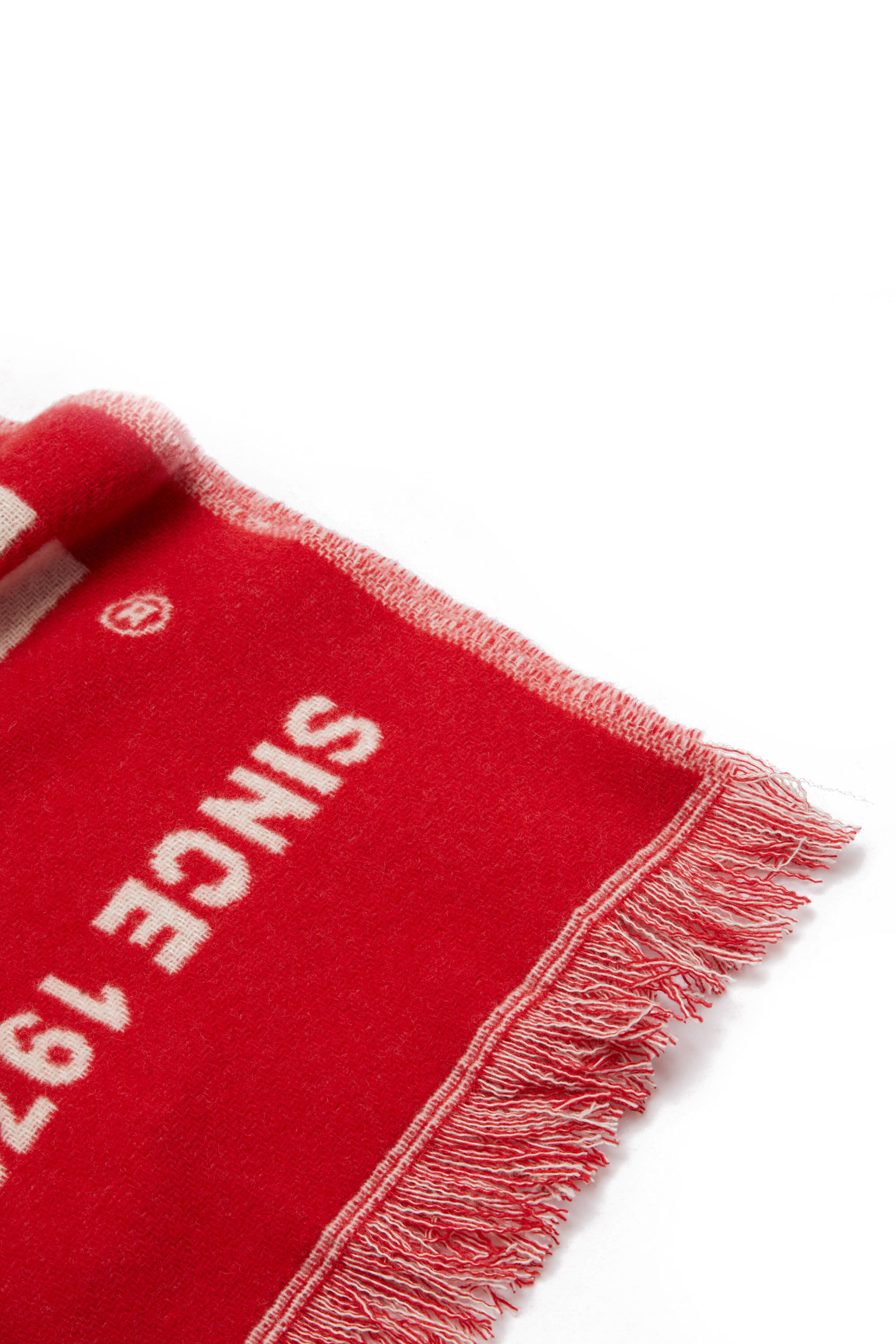 Diesel - S-BISC-NEW, Male's Blended wool scarf with jacquard logo in Red - 4