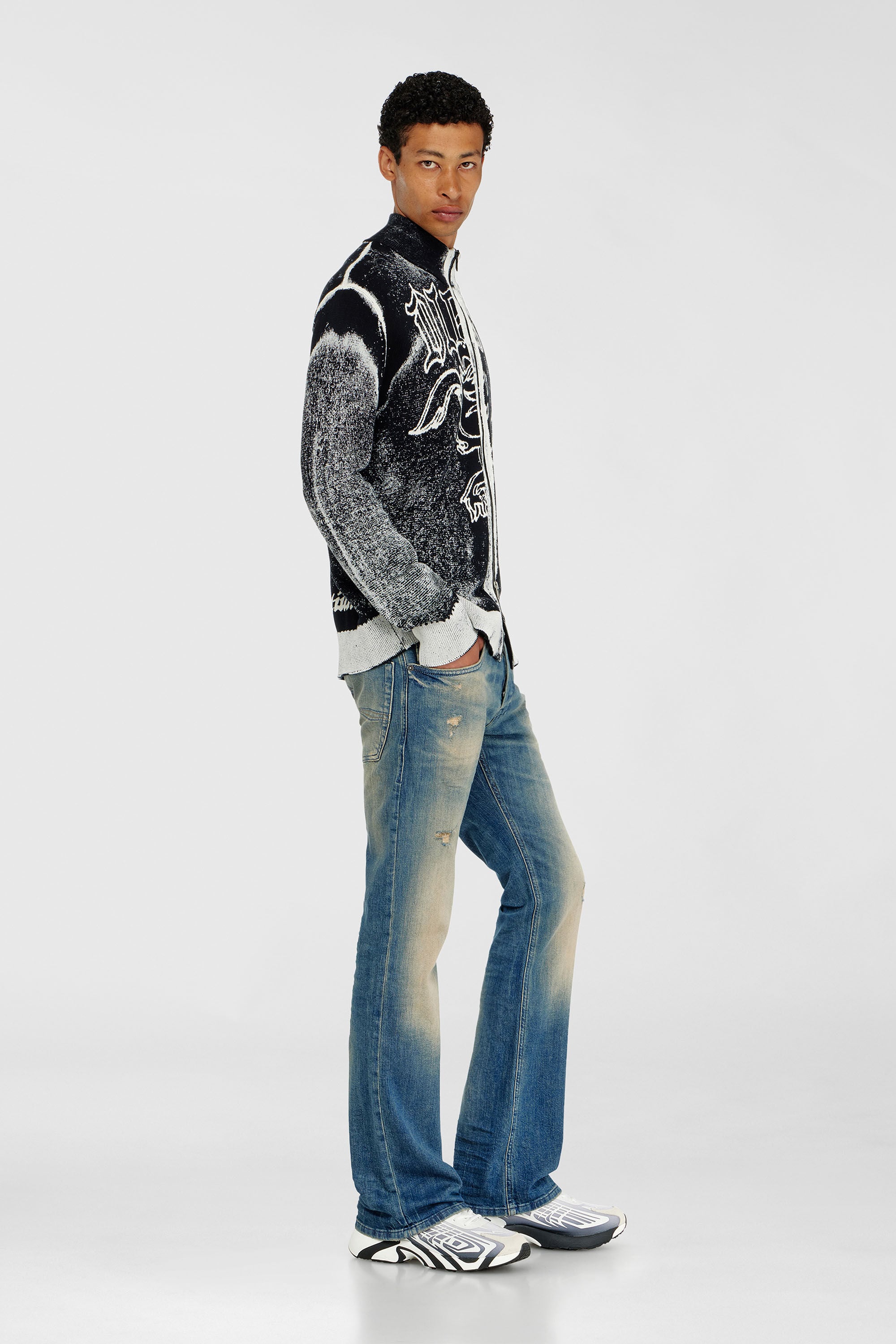 Men's Bootcut Jeans | Low Waist 2007 ZatinyMedium blue | Diesel US