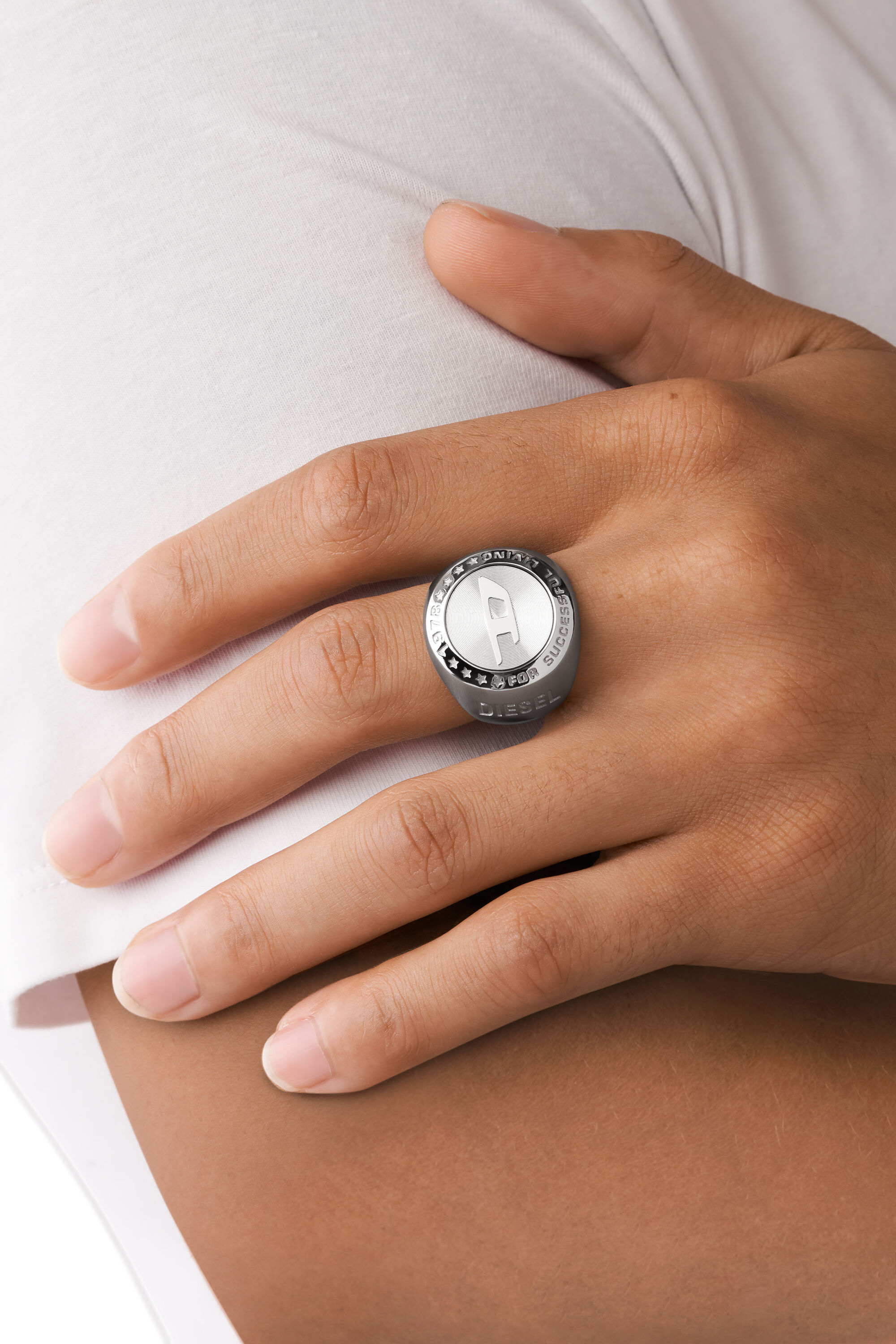 Diesel - DX1337, Male's Stainless steel signet ring in Silver - 3