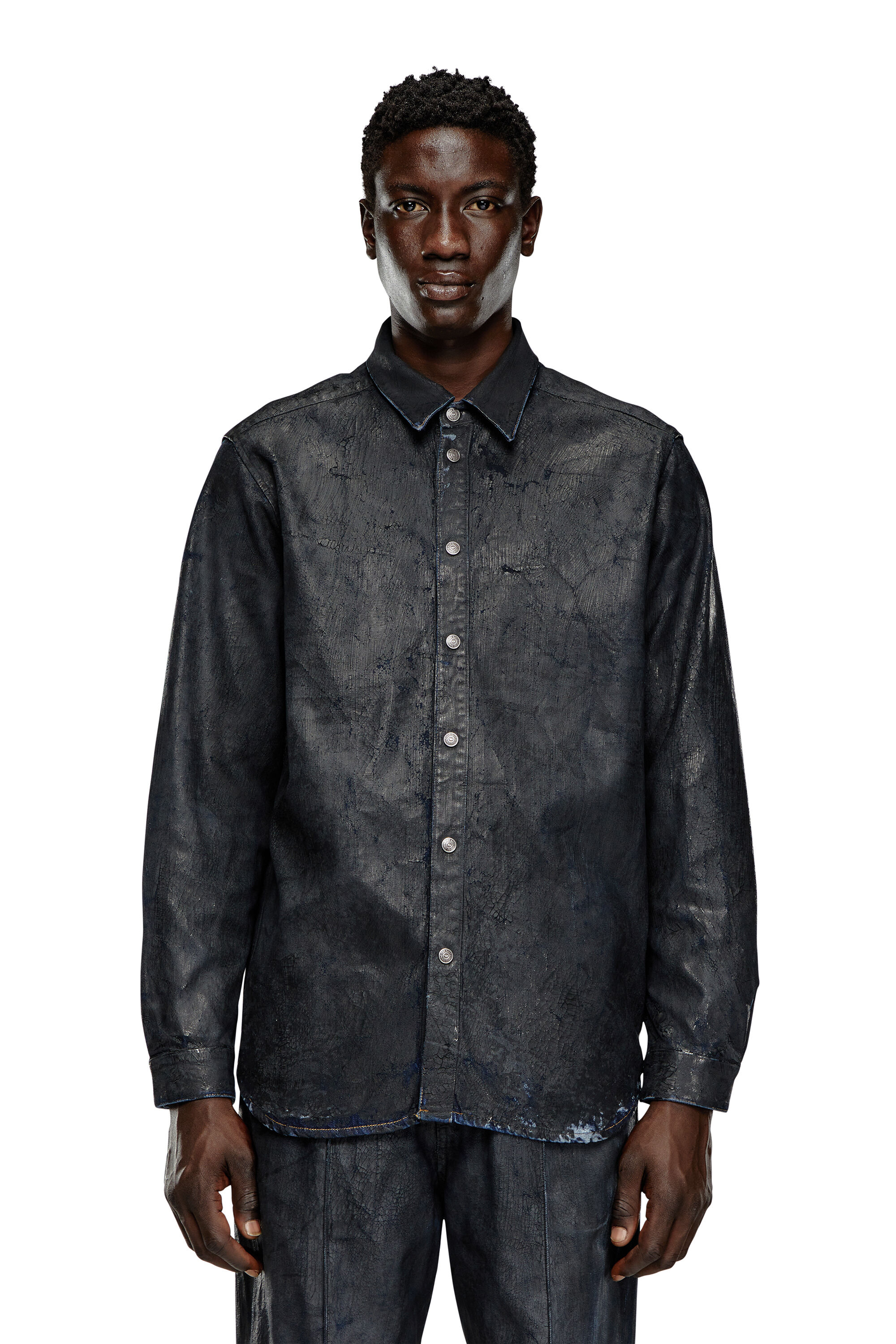Men's Denim shirt with craquelé coating | Black | Diesel