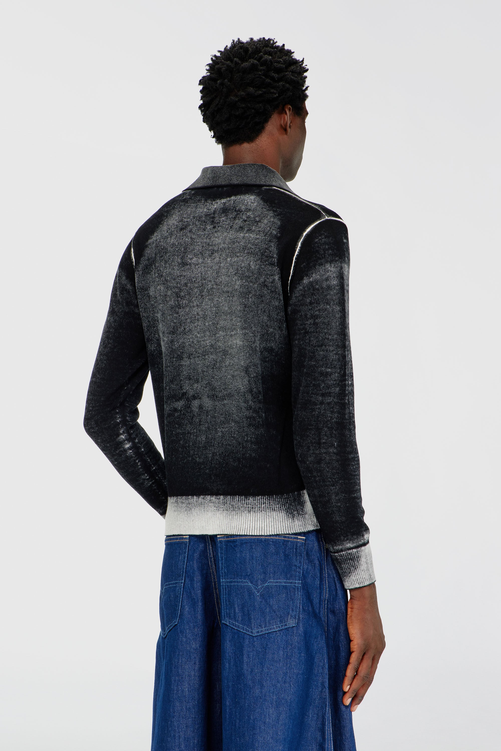 Diesel - K-LORENZO, Man's Reverse-print polo jumper in Black - 4