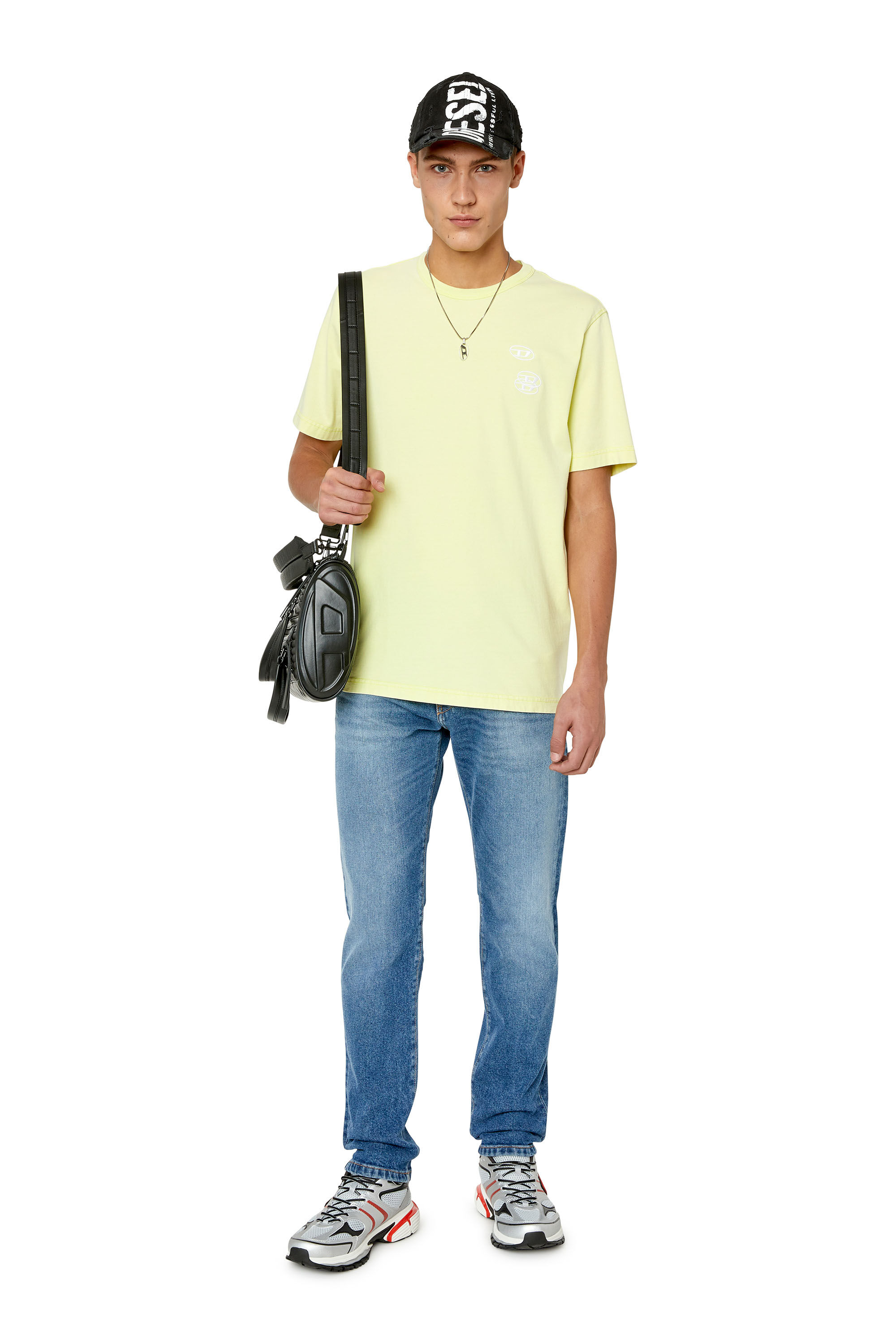 Diesel - T-JUST-G14, T-shirt délavé avec triple logo brodé Homme in Jaune - 1