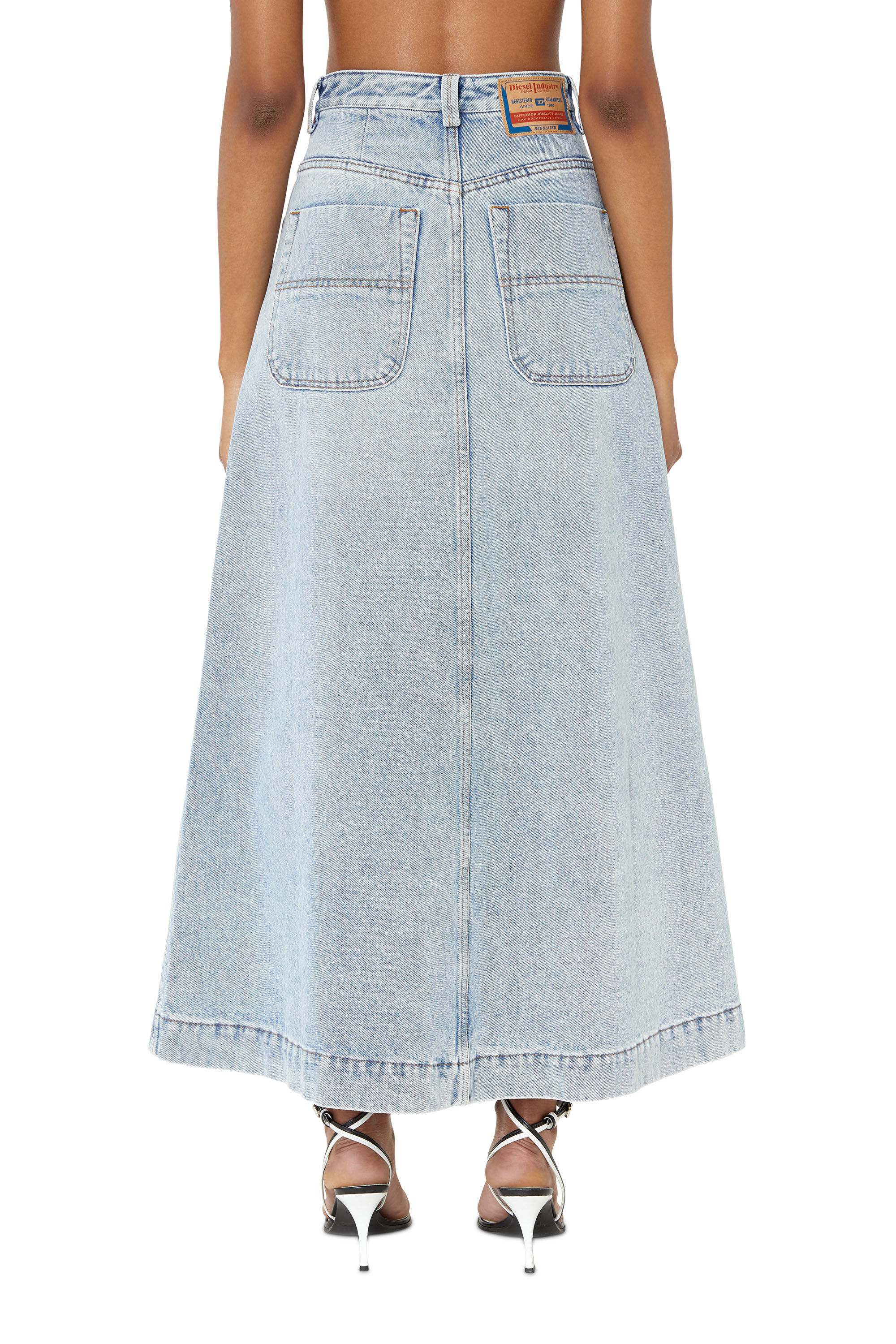 Diesel - DE-ALBUS-L A-LINE LONG SKIRT, Jupe trapèze en denim Femme in Bleu - 4