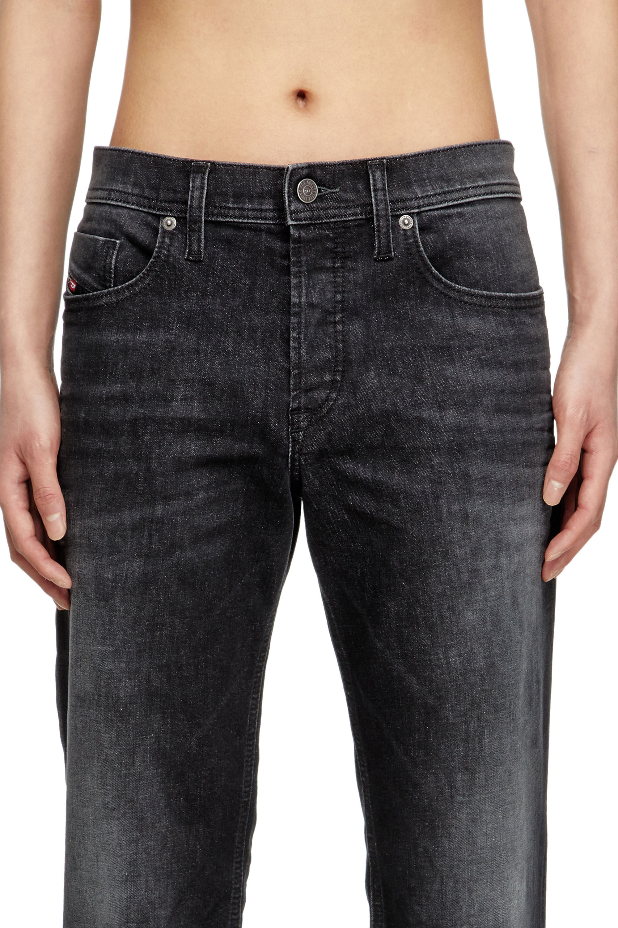 Diesel - Regular Jeans 2023 D-Finitive 0DBDT Homme, Noir/Gris foncé - Image 5