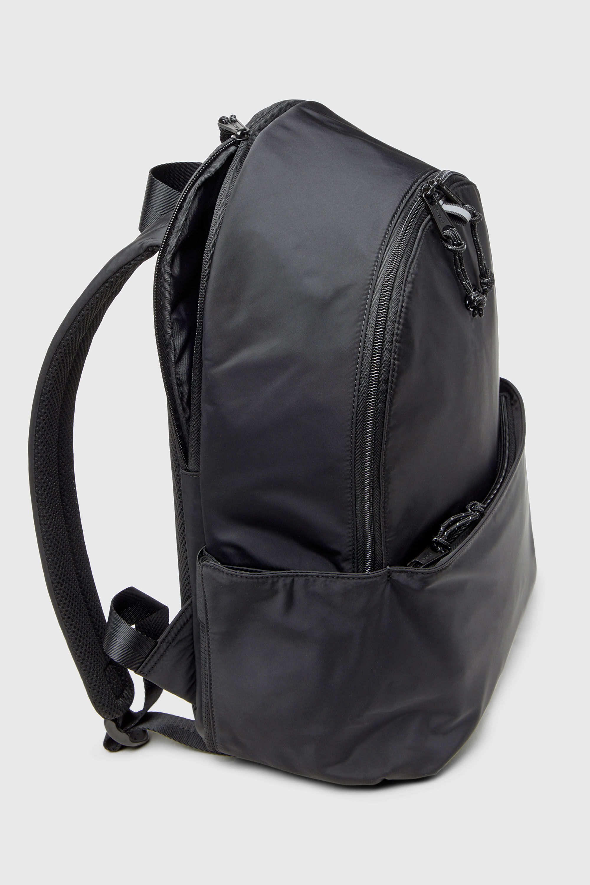 Diesel - D-PACK BACKPACK X, Man's D-Pack-Backpack in satin-touch fabric in Black - 6