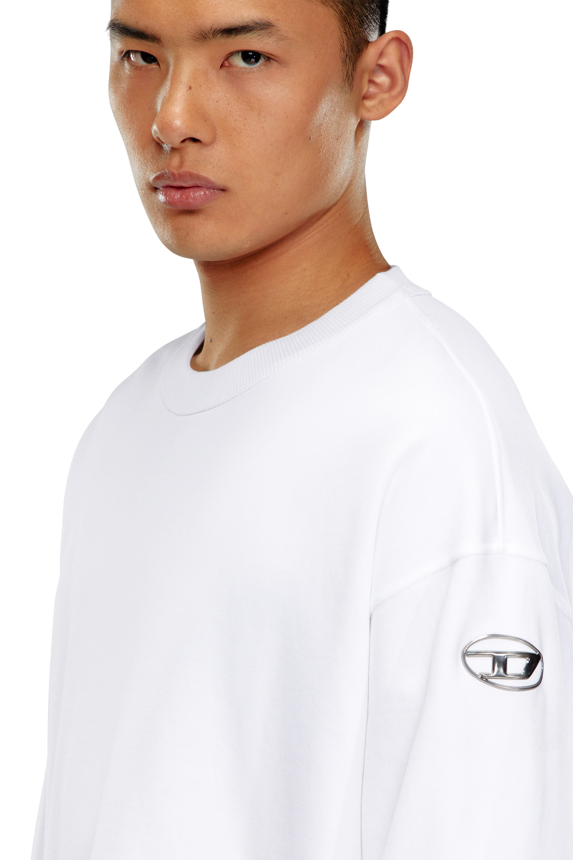 Diesel - S-MACSIS-OD, Sweat-shirt oversize avec logo métallisé Homme in Blanc - 5
