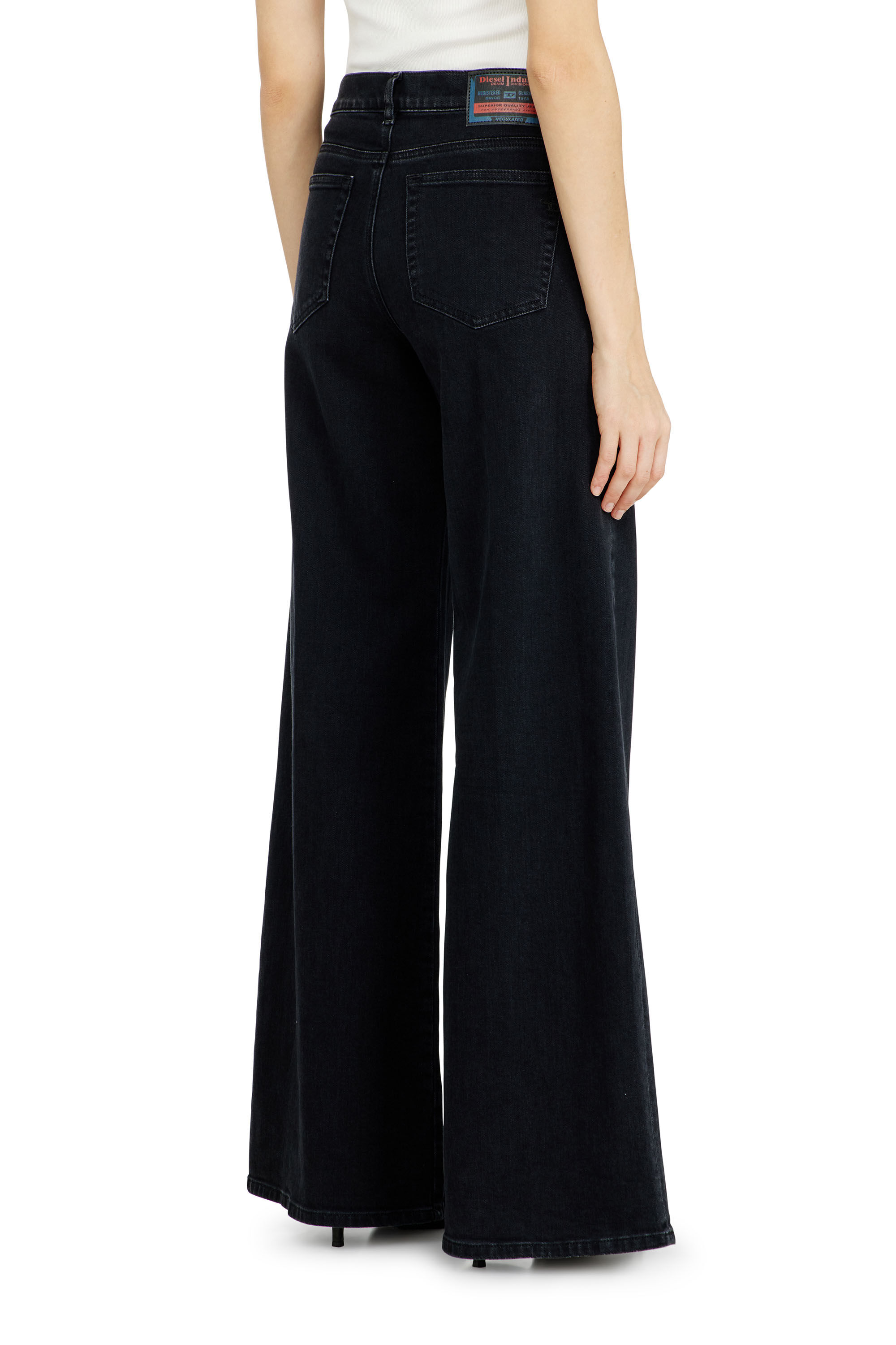 Women's Black Flare Jeans 1978 D-Akemi | Diesel® US