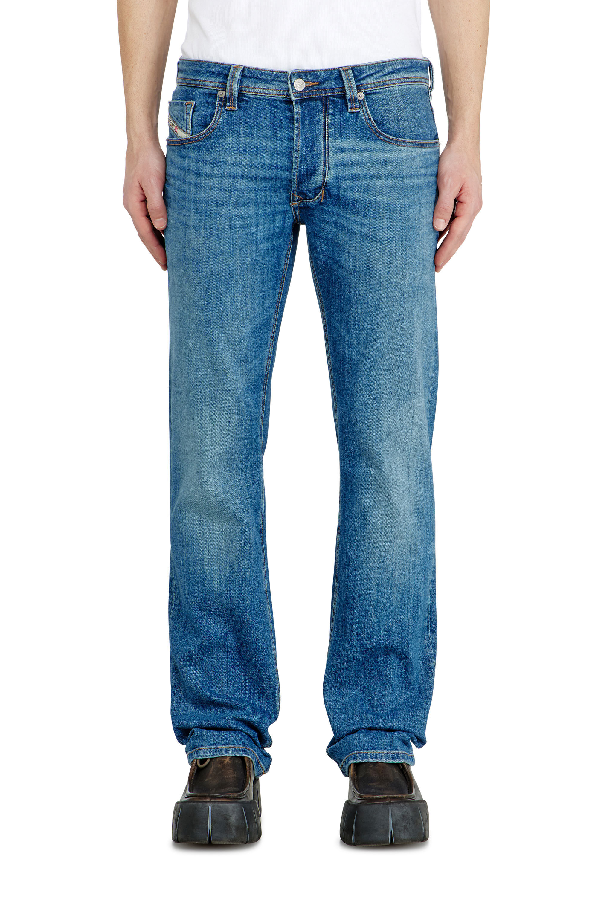 Diesel - Man's Regular Jeans 1985 Larkee 0KIAL, Light Blue - 4