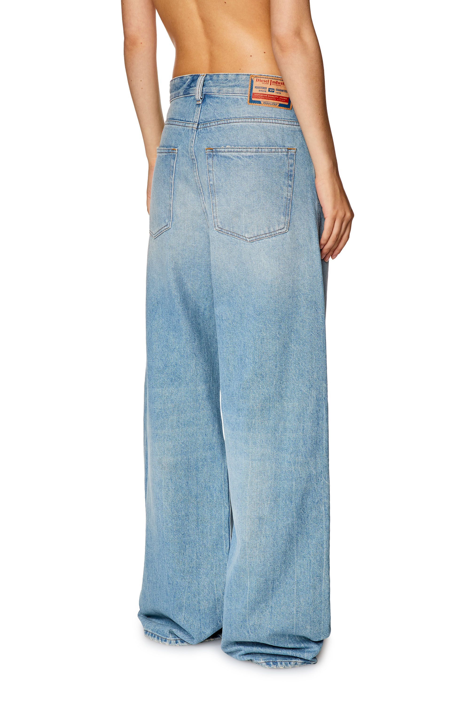 Diesel - Female's Relaxed Jeans 1996 D-Sire 09E25, Light Blue - 4