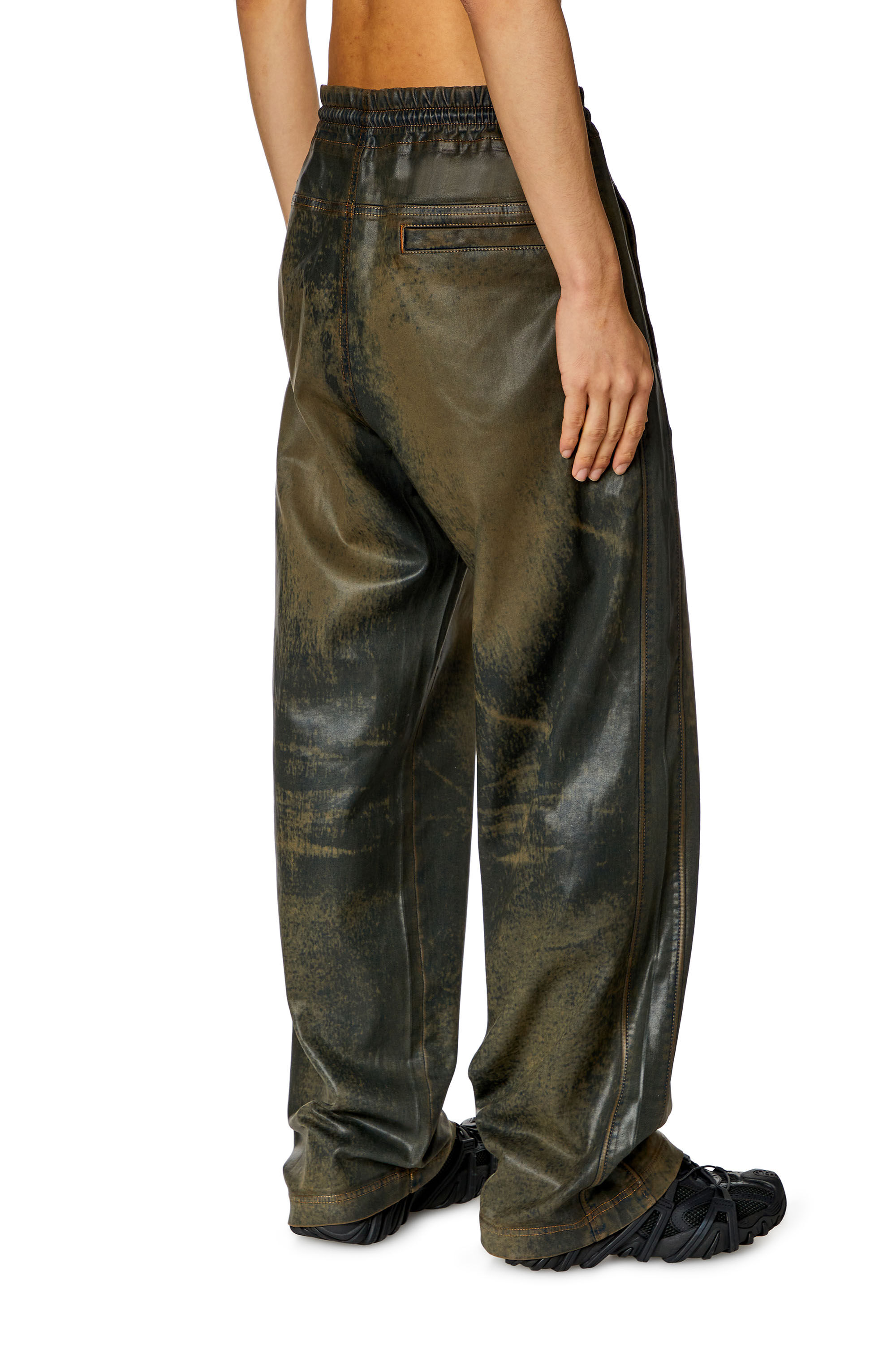 Diesel - Relaxed D-Martyans Track Denim 068NU Unisex, Marr&oacute;n - 2
