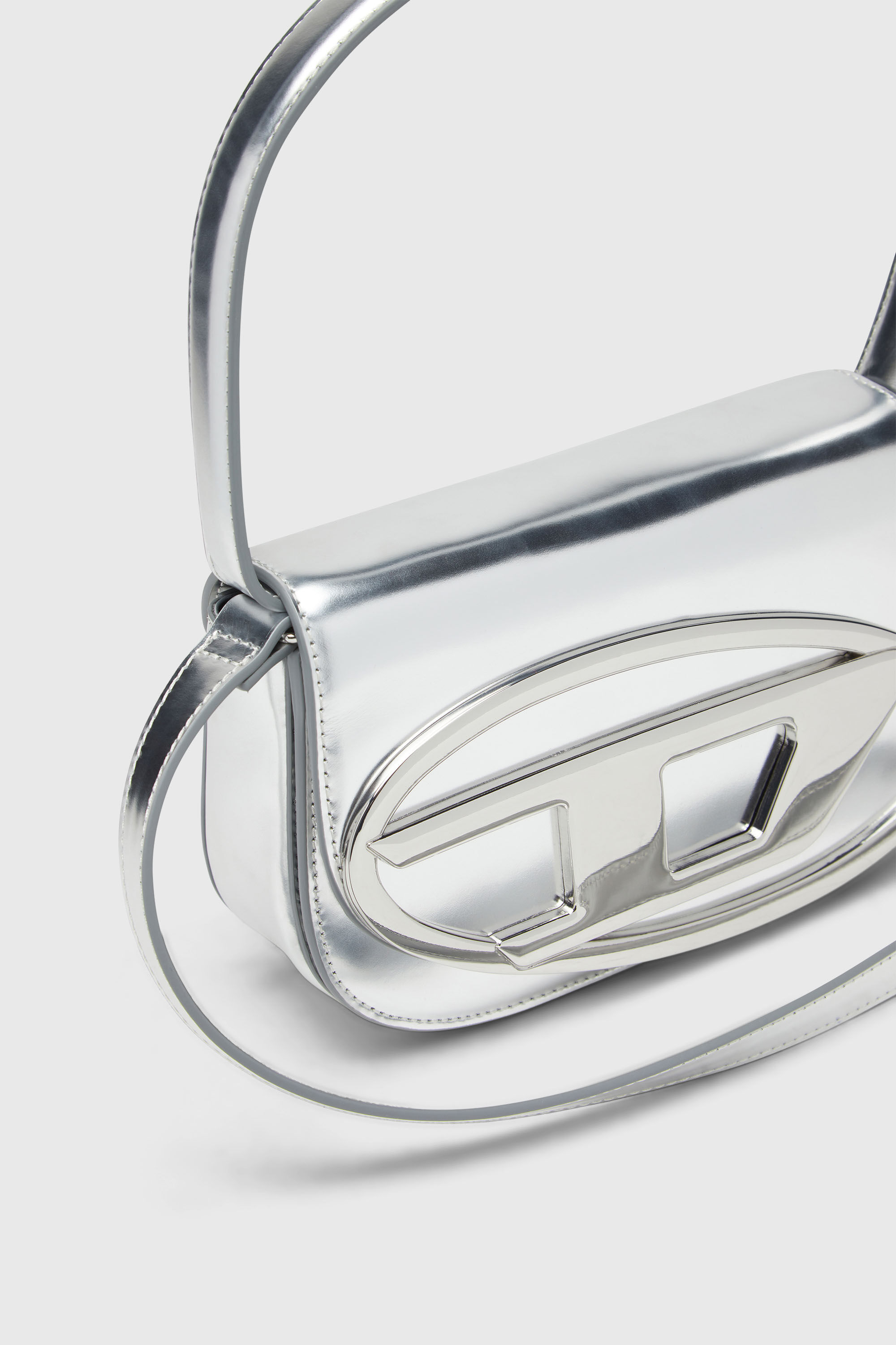 Women's Designer Shoulder Bag in Silver | Diesel® US {{Country}}