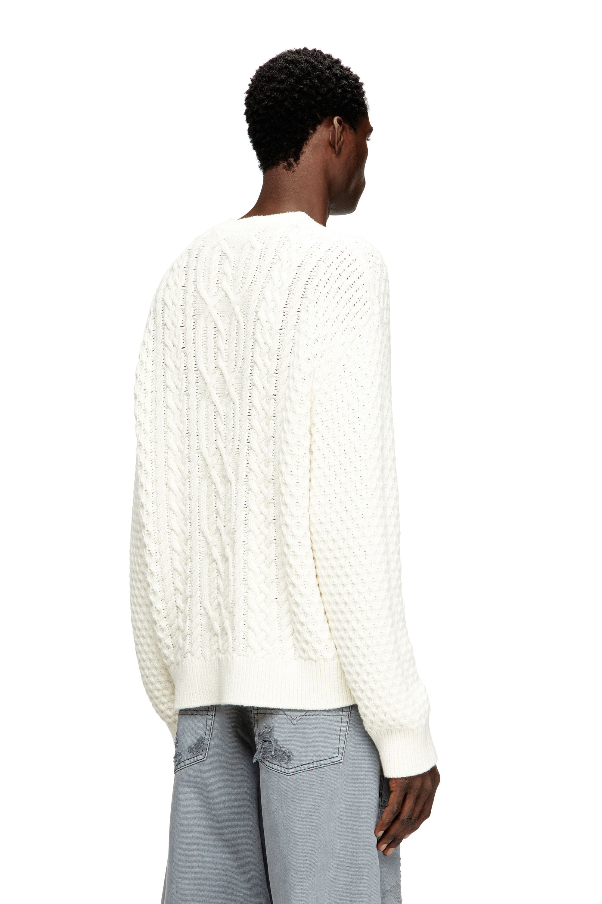 Men's Cable-knit jumper with Diesel logo | White | Diesel US