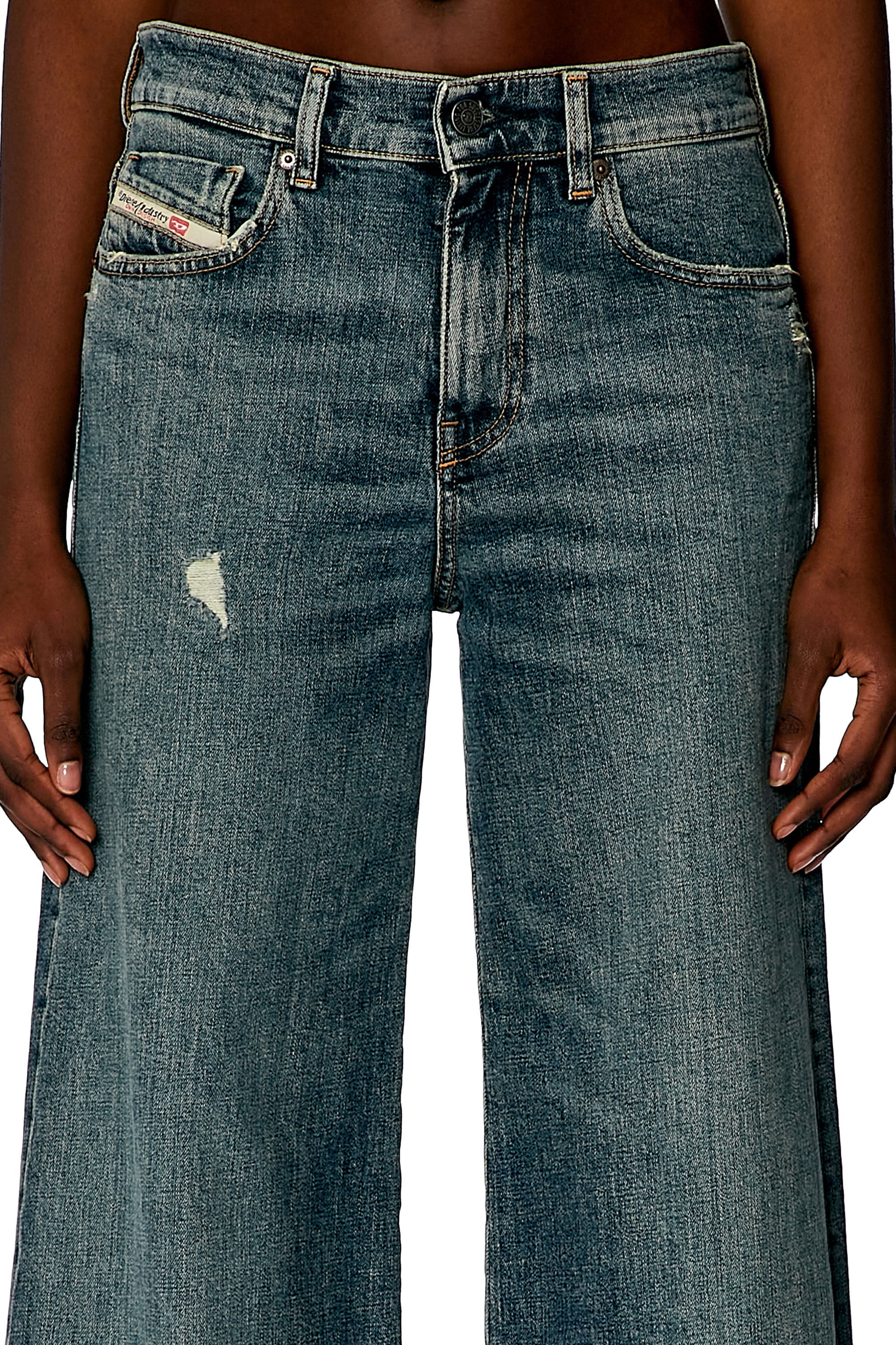 Diesel - Flare Jeans 1978 D-Akemi 0DQAC Femme, Bleu moyen - Image 5