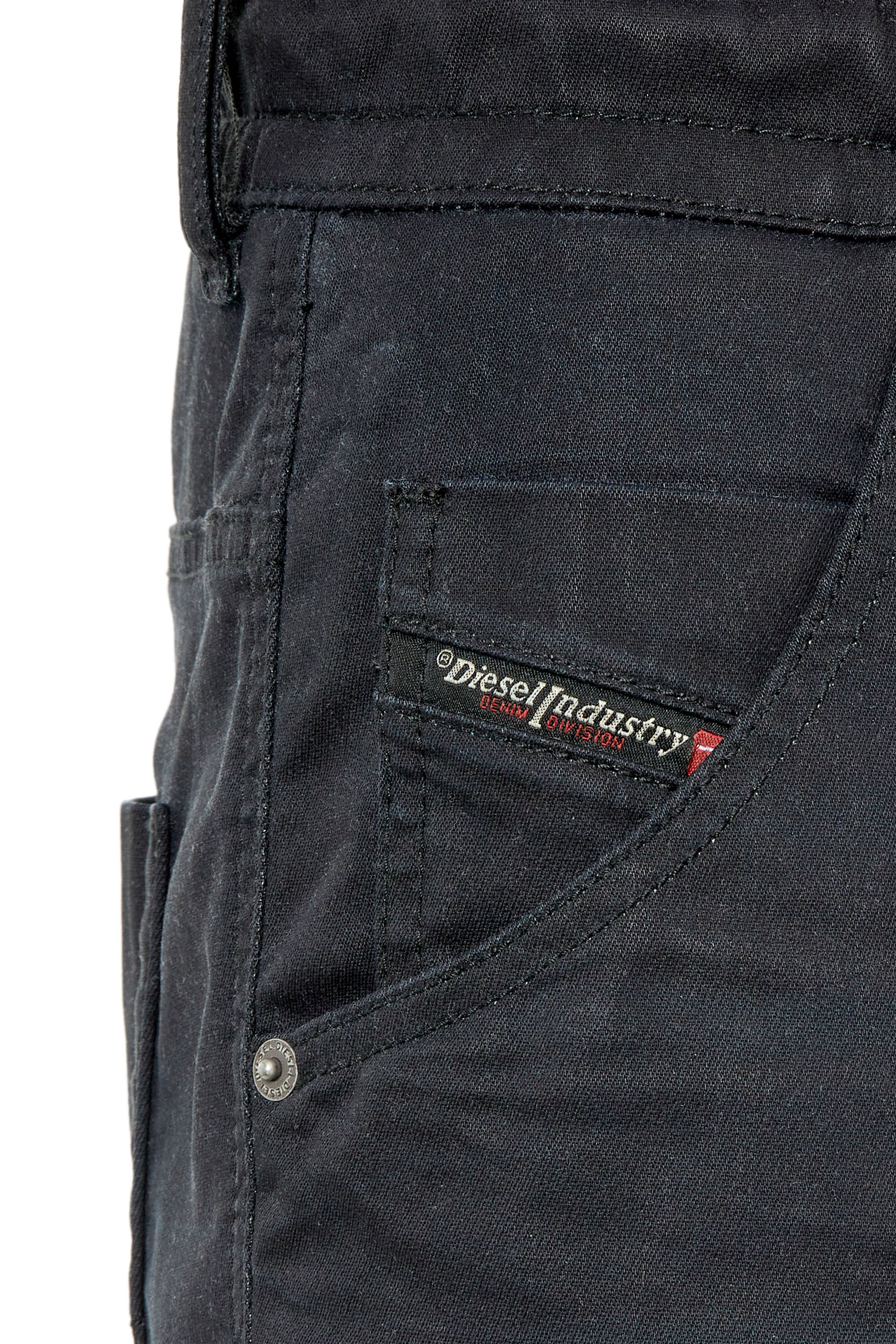 Diesel - D-KROOSHORT-Z JOGGJEANS, Male's Shorts in JoggJeans® in Black/Dark Grey - 4