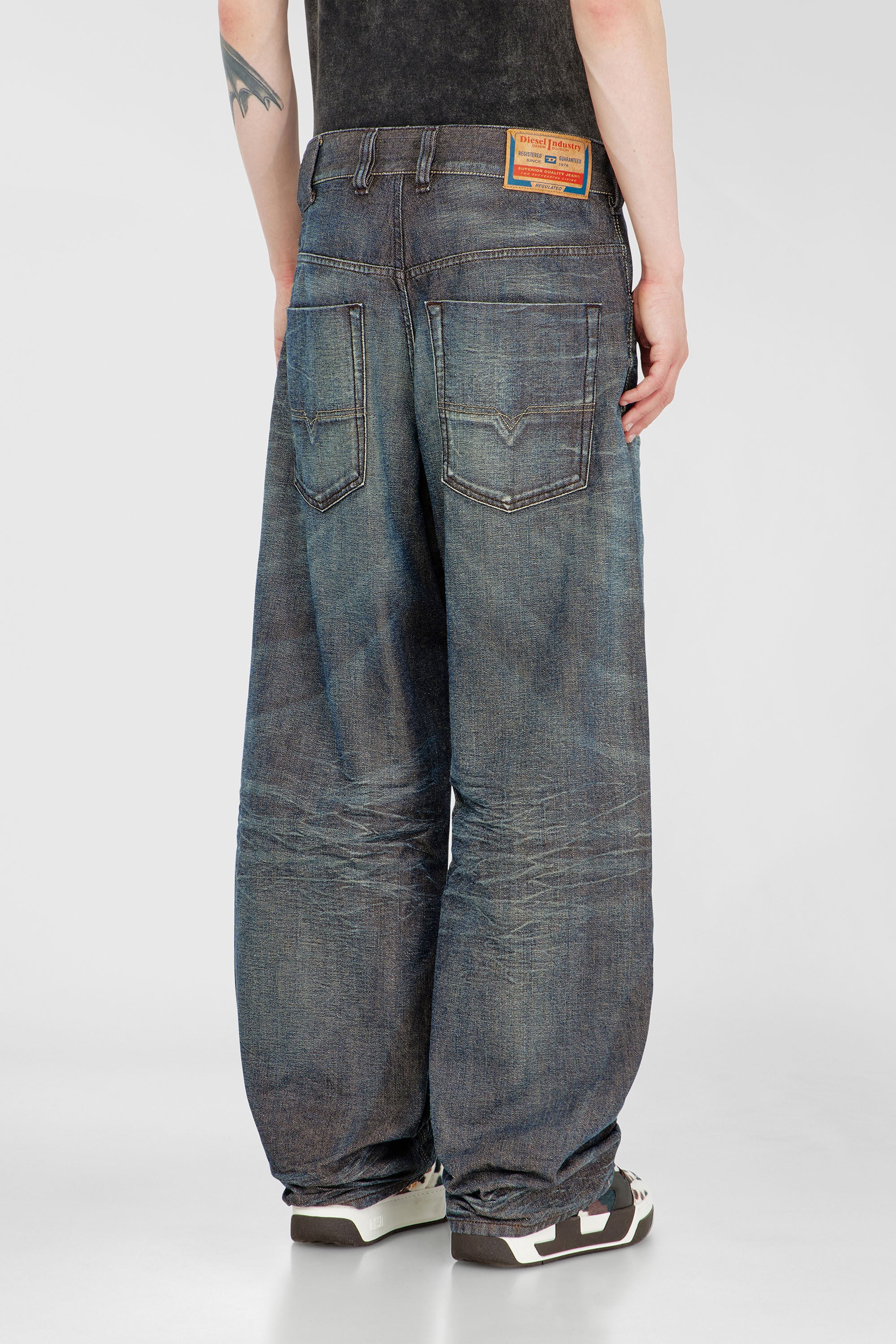 Diesel - Relaxed Jeans 1997 D-Enim-M 007EM Mixte, Bleu Fonc&eacute; - Image 5