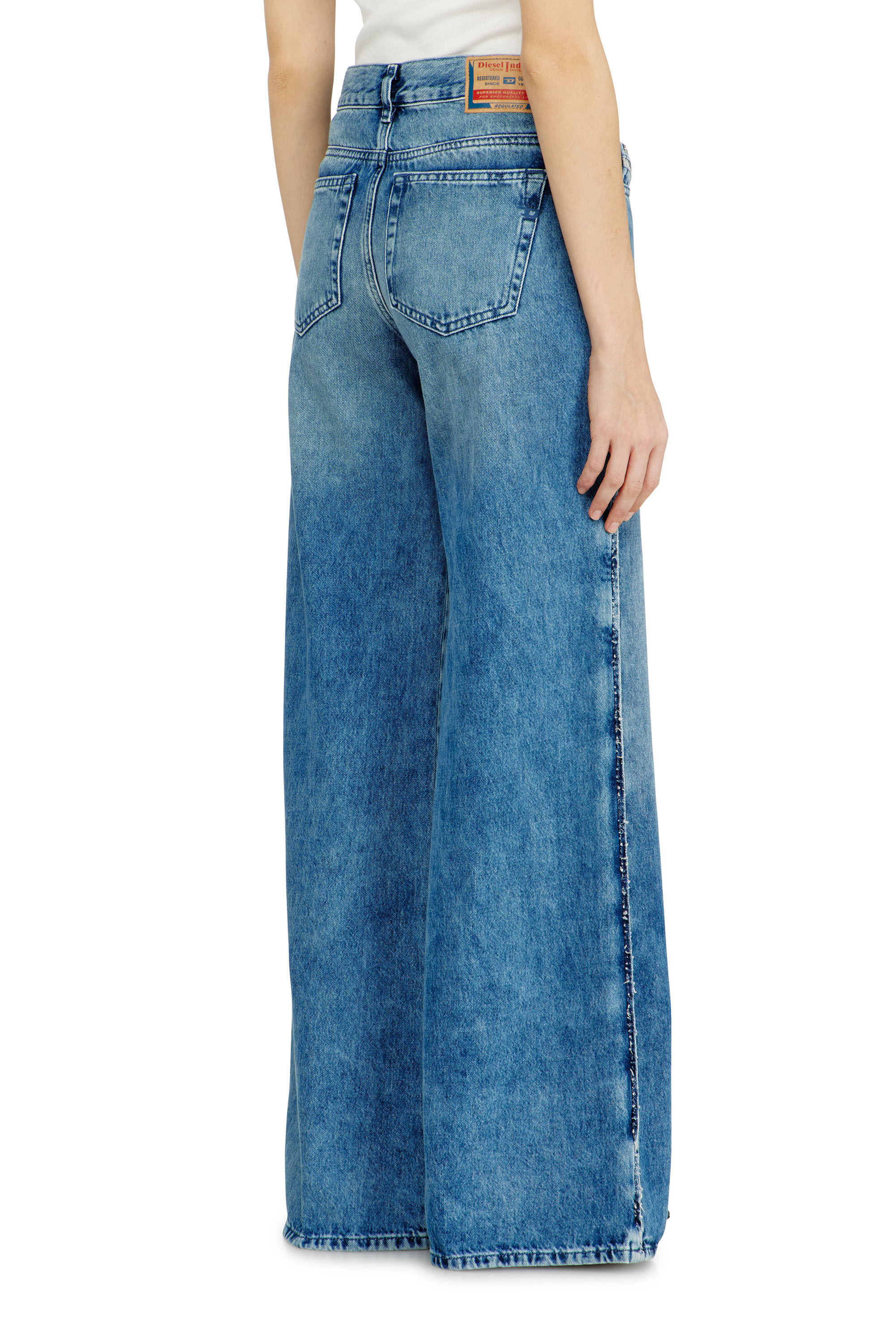 Women's Flare Jeans | Medium blue | Diesel 1978 D-Akemi