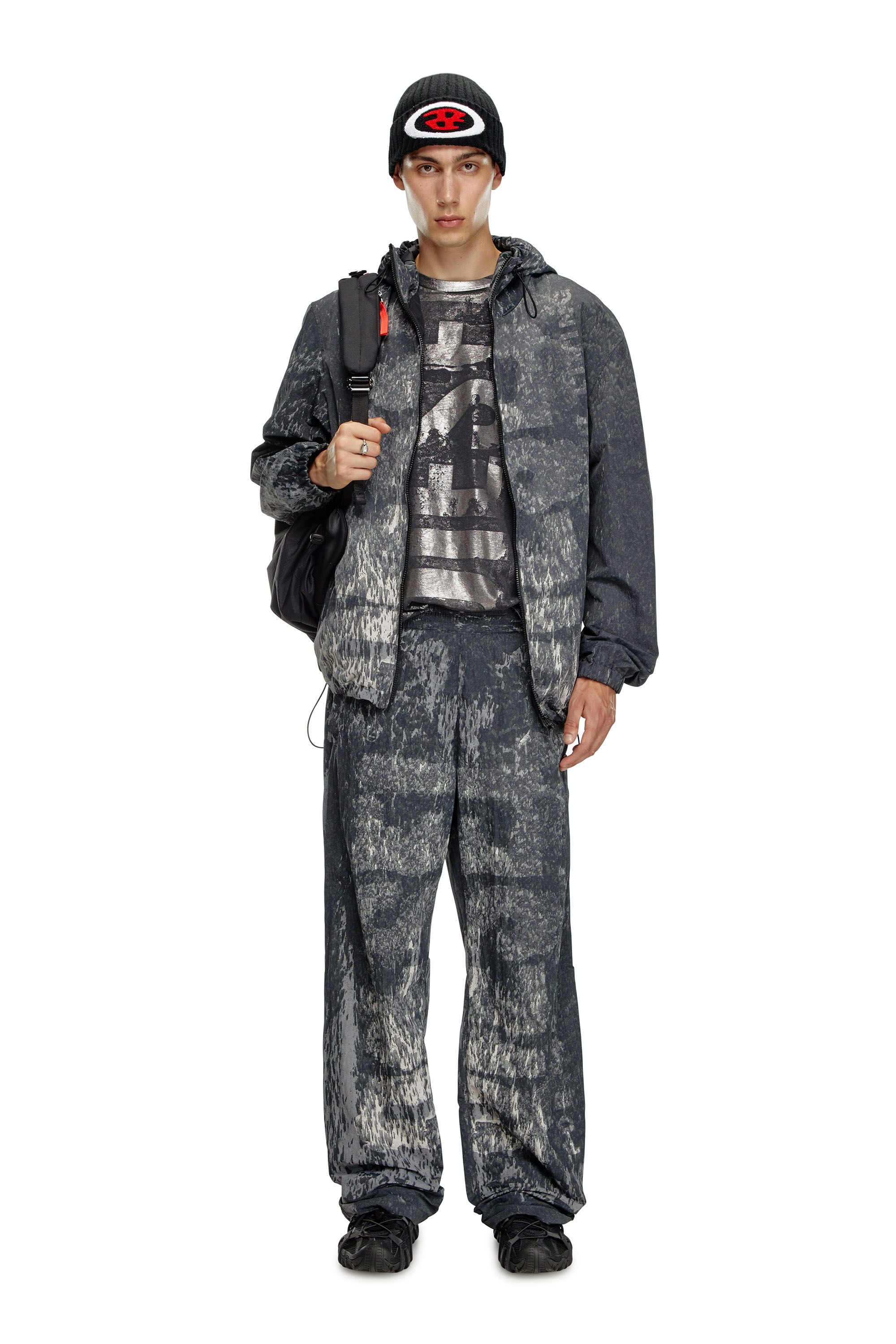 Diesel - J-BRICK, Male's Hooded windbreaker with Rain Camo print in Black - 1
