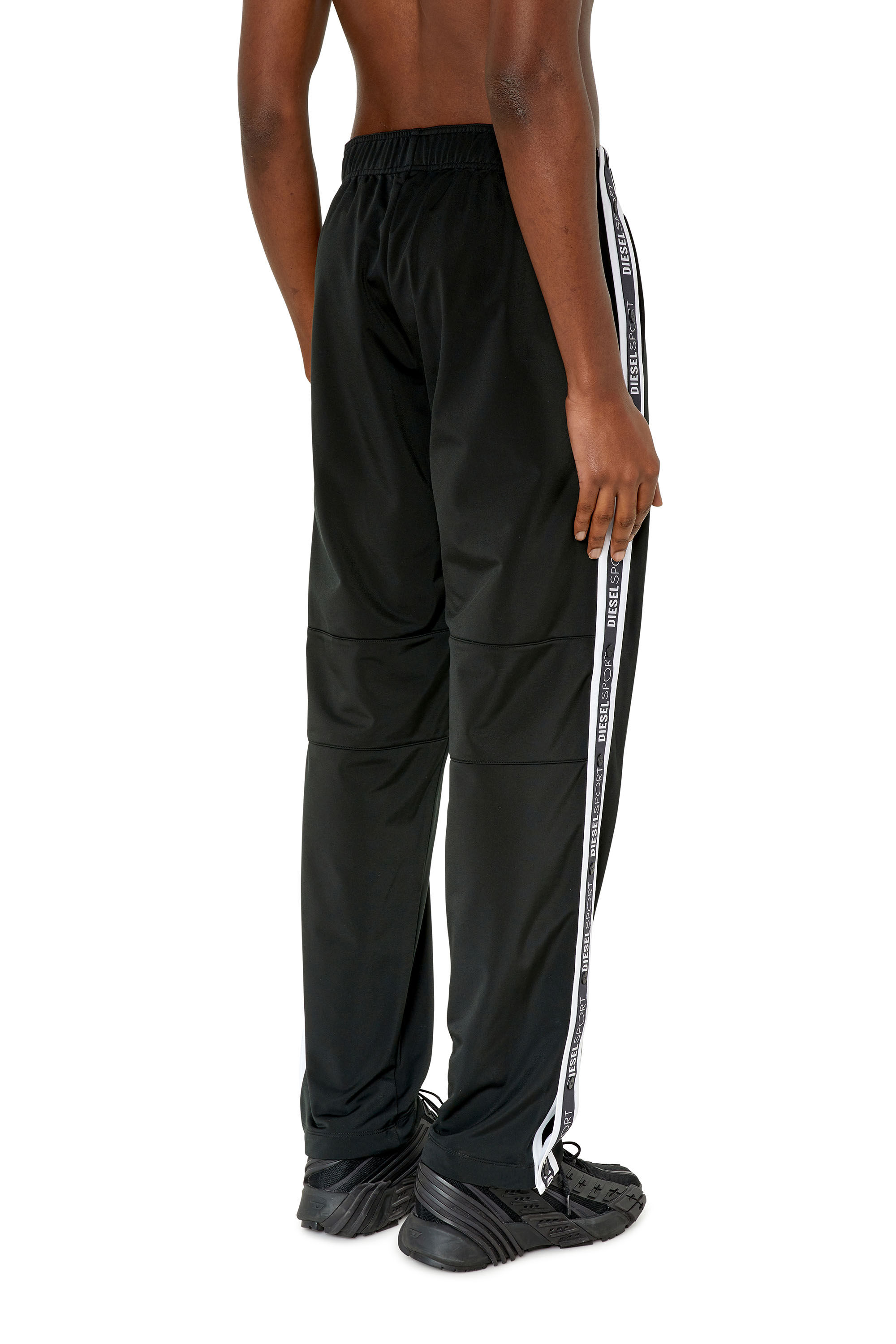 *p(R)ojectR® M5V Track Pants MA55IVE PUMATECH-X Men's Relaxed Track Pants | PUMA