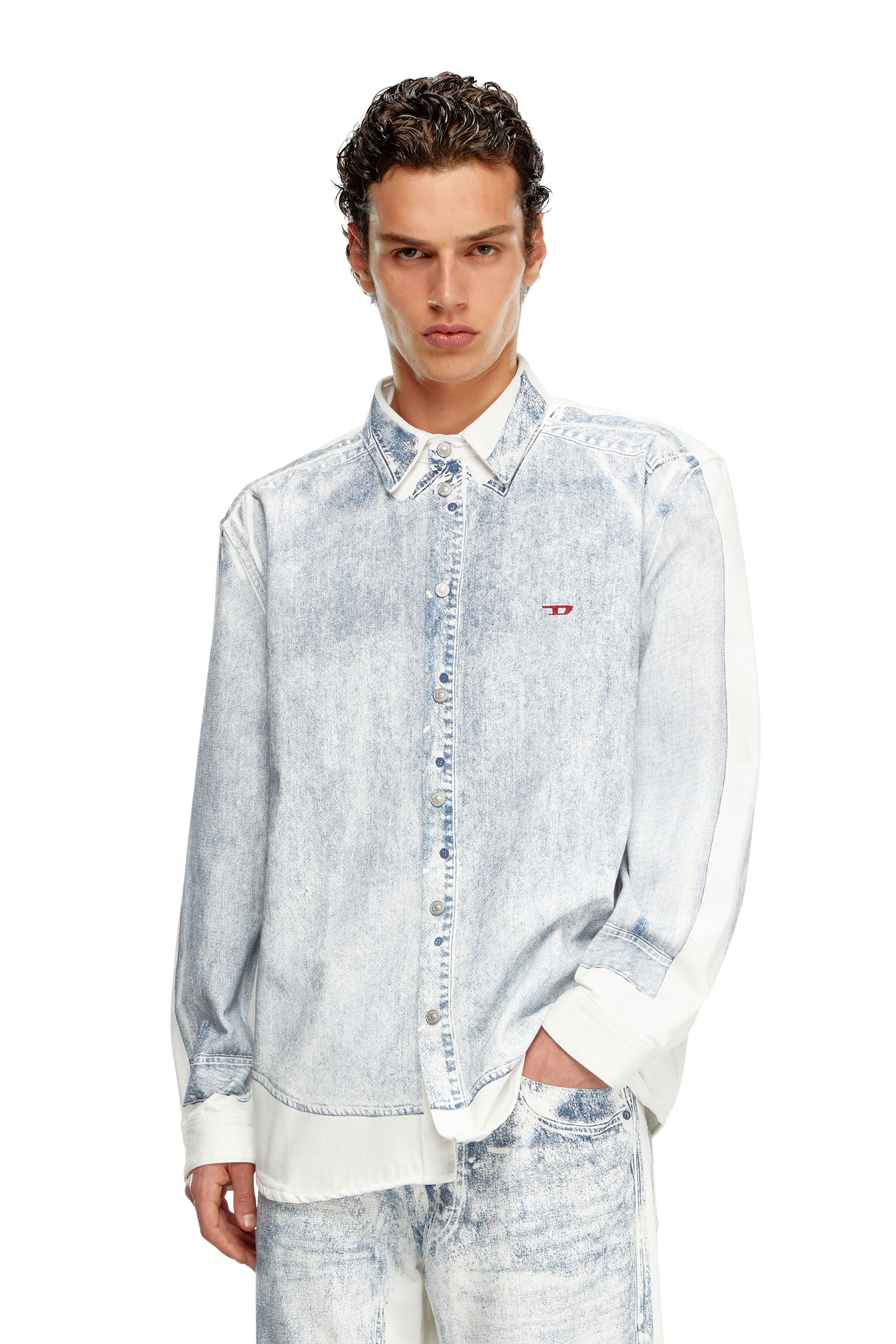 Diesel - D-SIMPLY-OVER-S, Chemise en denim avec imprimé trompe l'œil Homme in Polychrome - 3