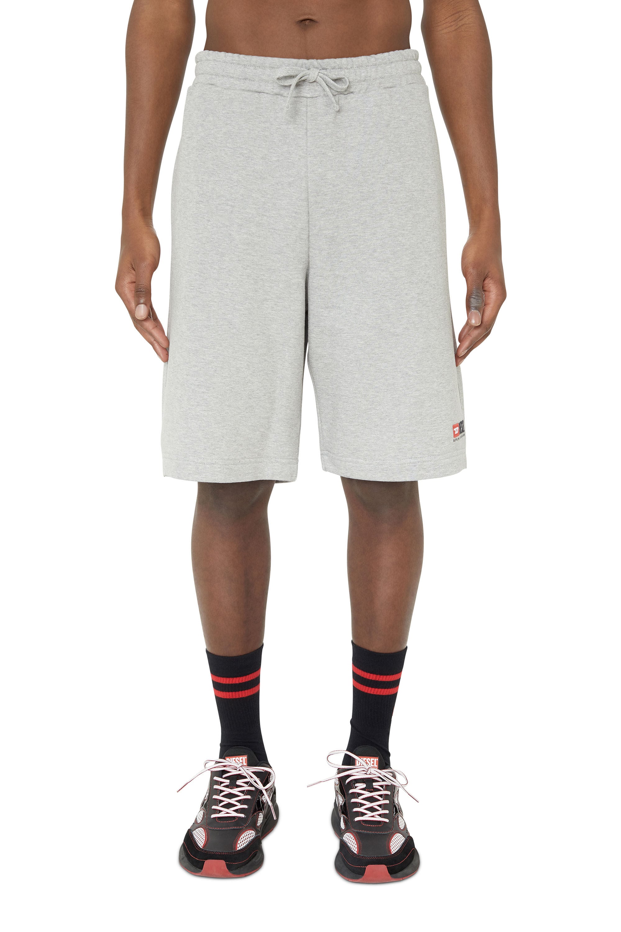 Diesel - P-CROWN-DIV, Pantalones cortos deportivos con logotipo bordado Hombre in Gris - 4