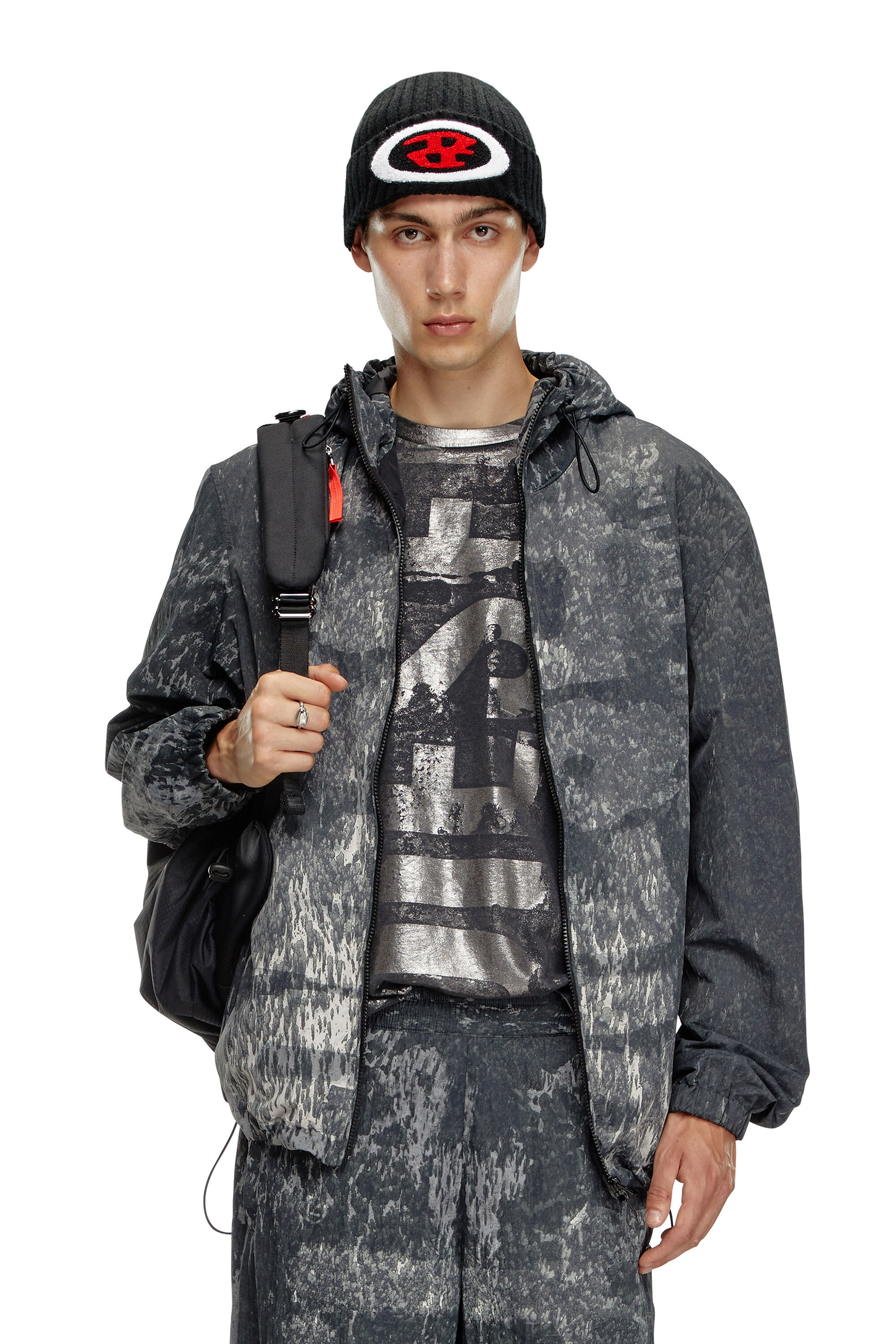 Diesel - J-BRICK, Male's Hooded windbreaker with Rain Camo print in Black - 3