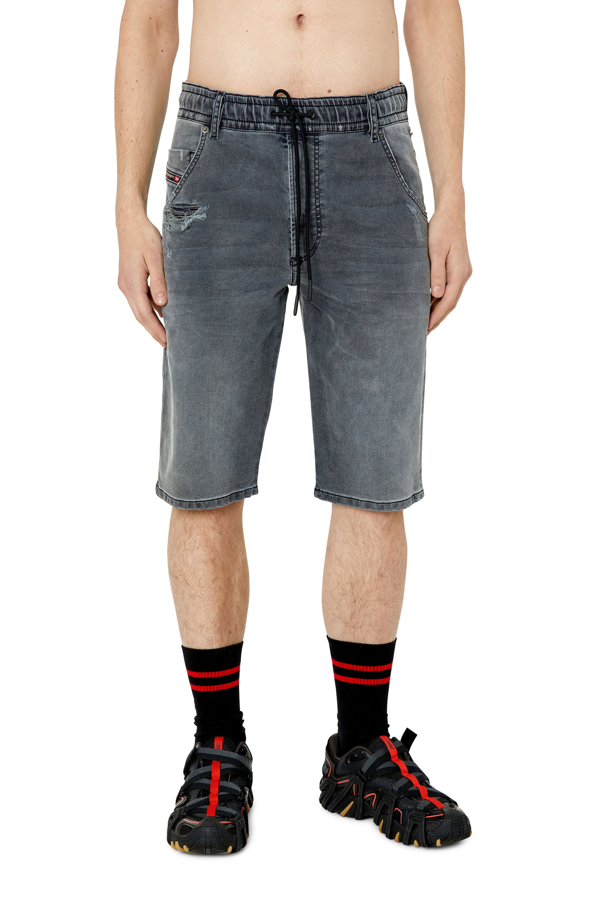 W40 ディーゼル KROOSHORT-NE DENIM SHORT JOG D-KROOSHORT-Z JOGGJEANS Man: Ripped shorts in Track Denim