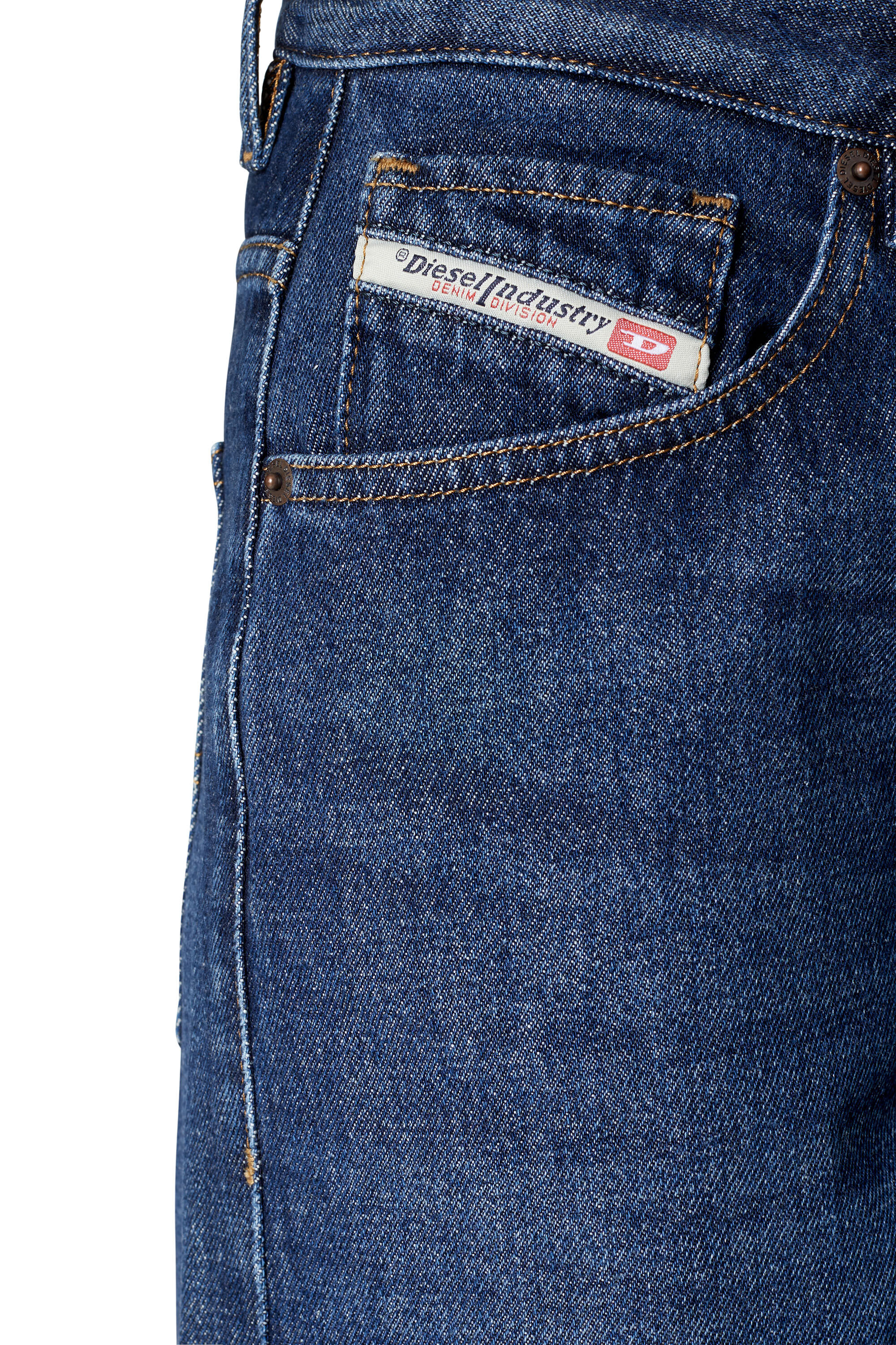 Diesel - Straight Jeans 1999 D-Reggy 09C03, Straight Jeans - 1999 D-Reggy Femme in Bleu - 4