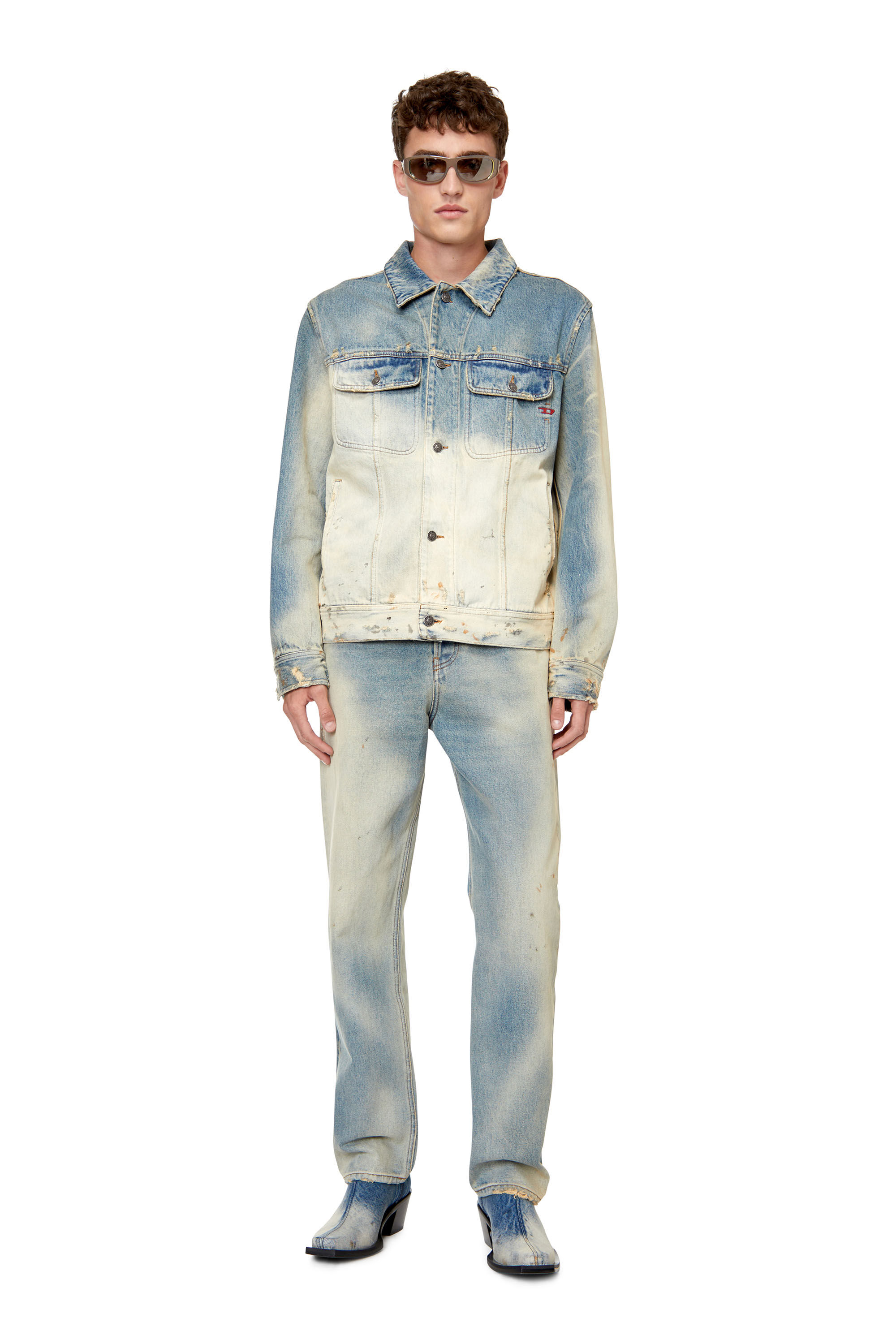 2020 D-Viker 0ENAV Man: Straight Medium blue Jeans | Diesel