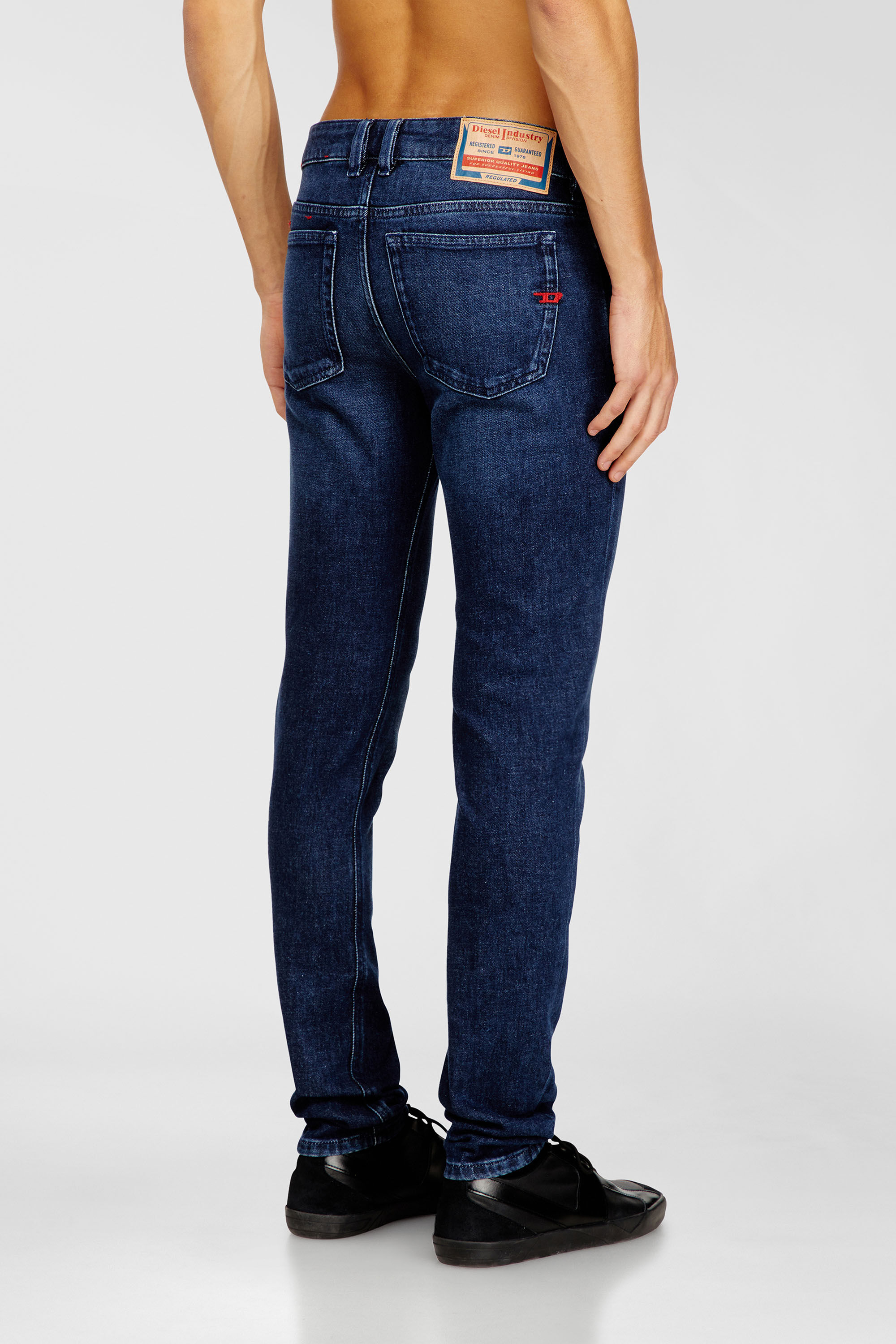 Men's Skinny Jeans | Low Waist 1979 SleenkerDark Blue | Diesel US