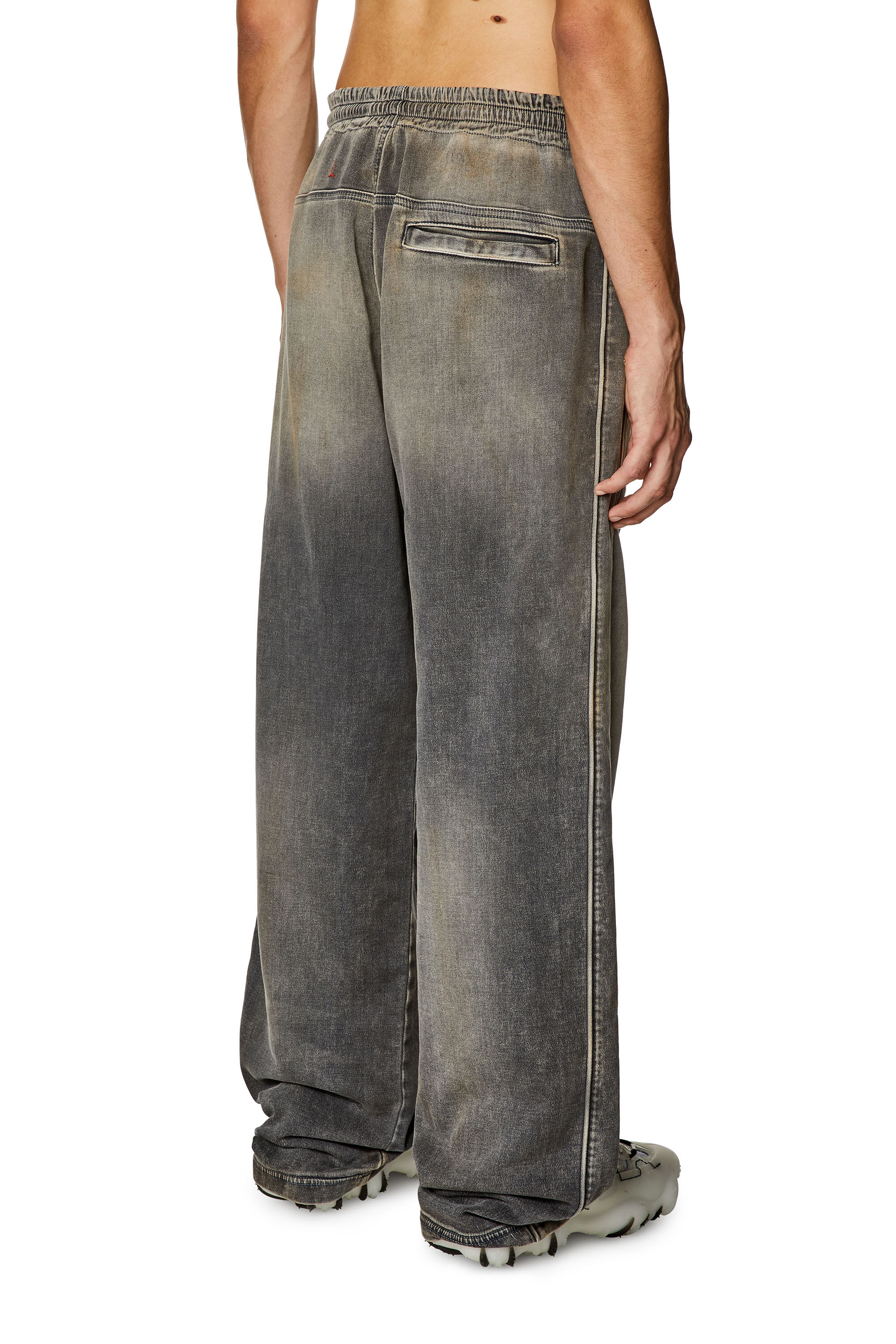 Diesel - Relaxed D-Martyans Track Denim 068HT Homme, Gris - Image 4