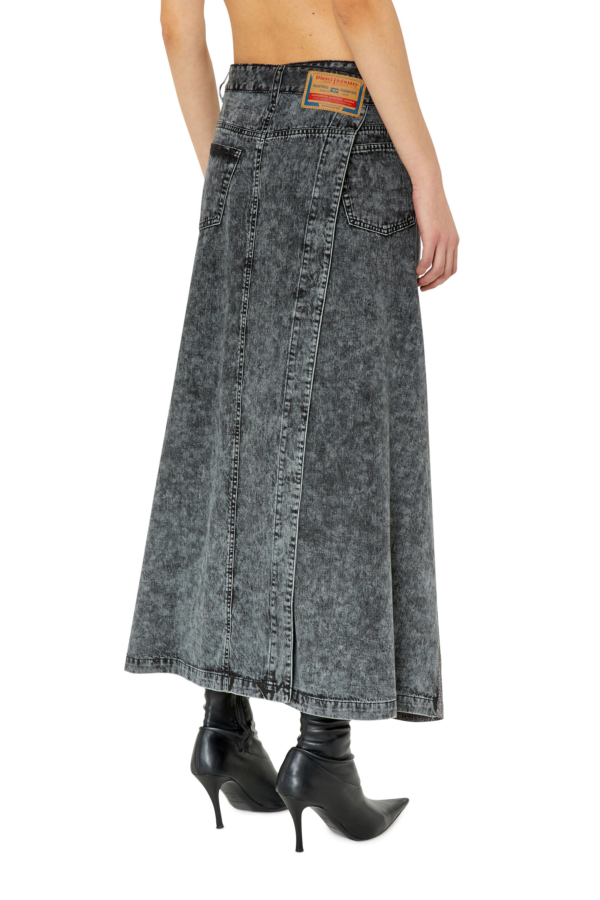 Diesel - O-TINA, Female's Twill skirt with trompe l'oeil denim print in Black - 4