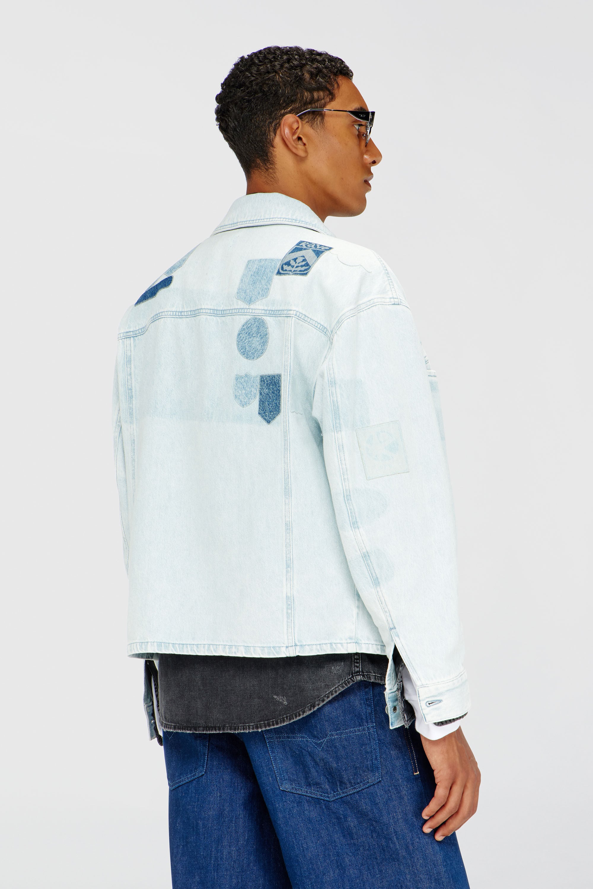 Women's Denim overshirt with patch effects | Blue | Diesel {{Country}}