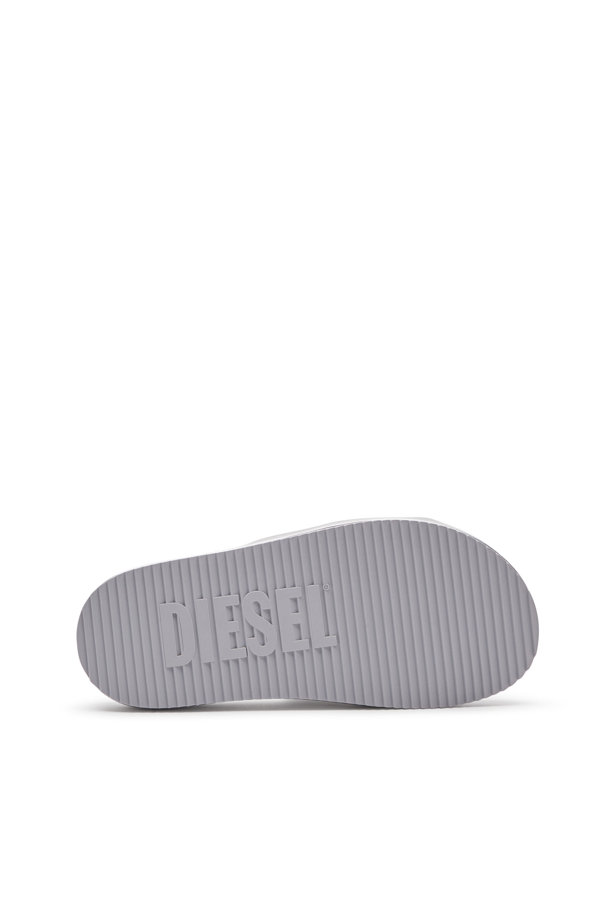 Diesel - SA-SLIDE D OVAL W, Female's Sa-Slide D-Metallic slide sandals with Oval D strap in Silver - 5