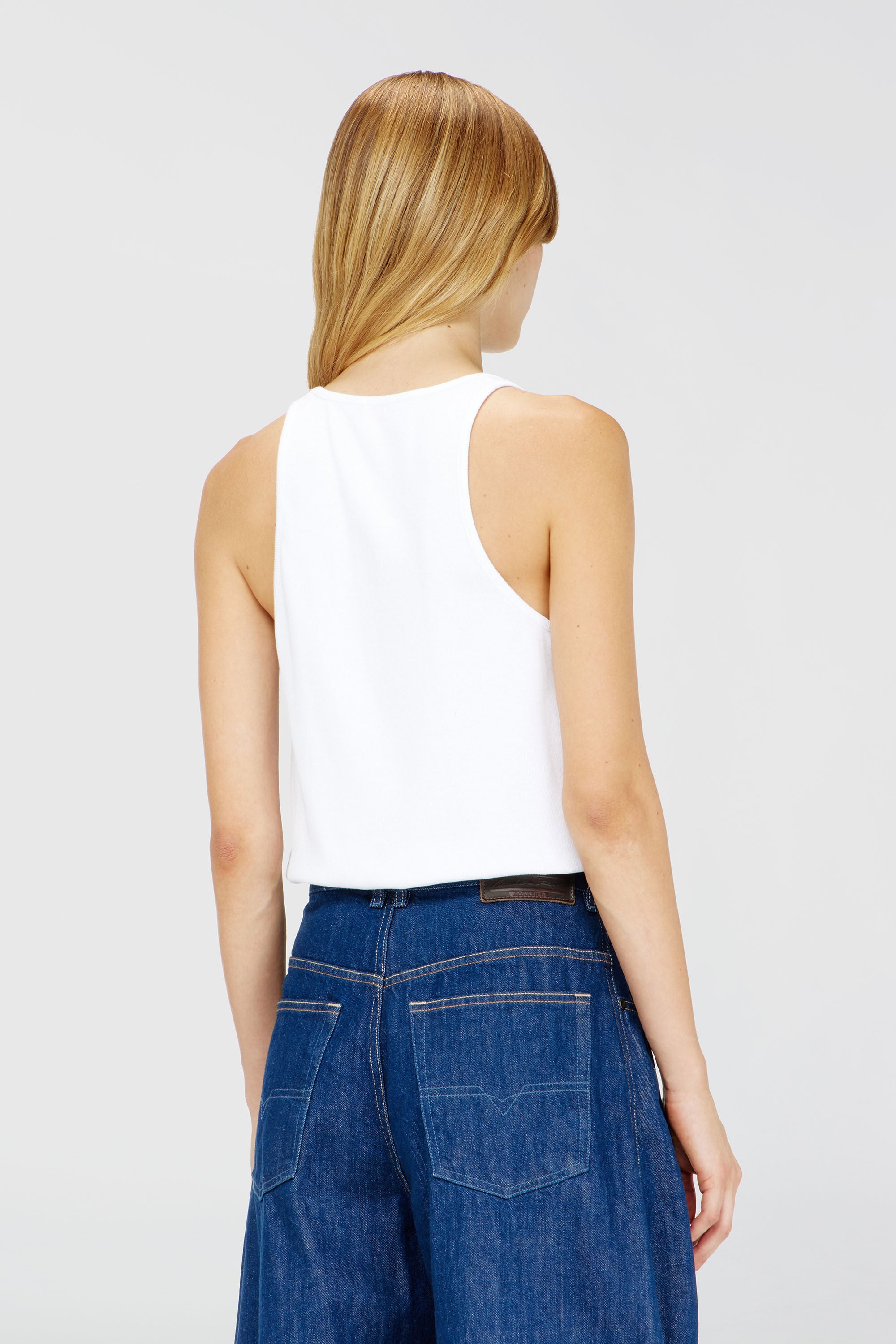 Diesel - T-IPSYA-LKDS, D&eacute;bardeur c&ocirc;tel&eacute; avec Oval D Femme in Blanc - 4