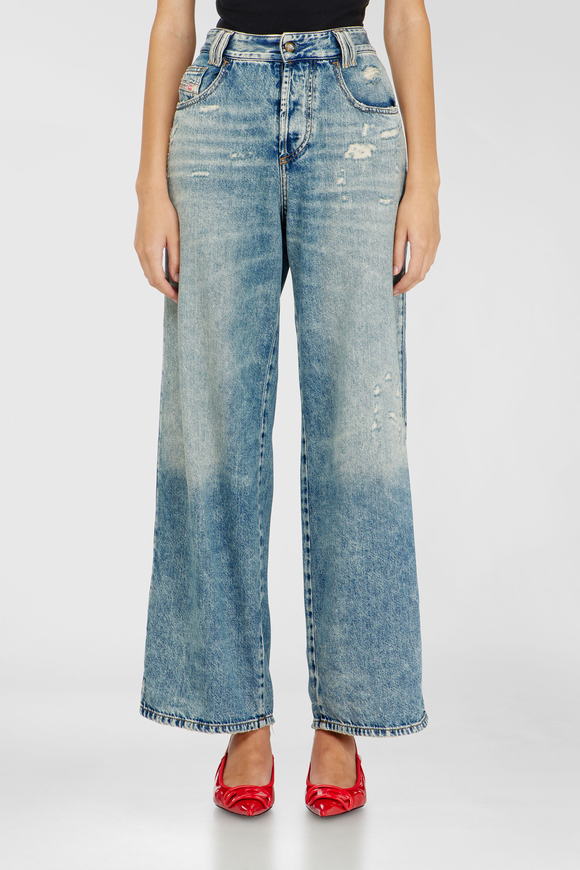 Diesel - Relaxed Jeans 1982 D-Hakou 09Q76 Unisex, Azul Claro - 7