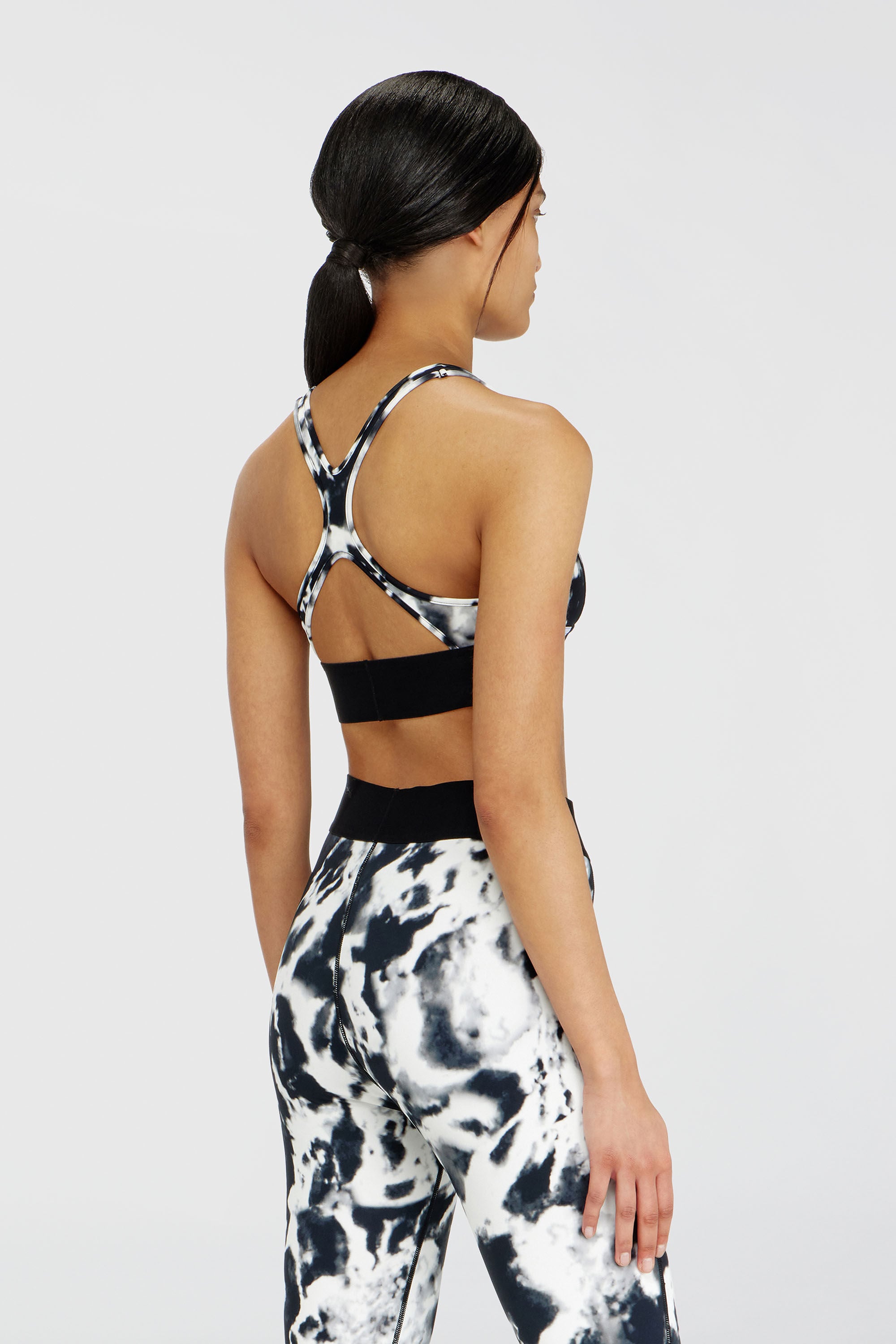 Diesel - ALLISON-D-POP, Soutien-gorge de sport en microfibre imprim&eacute;e Femme in Polychrome - 3